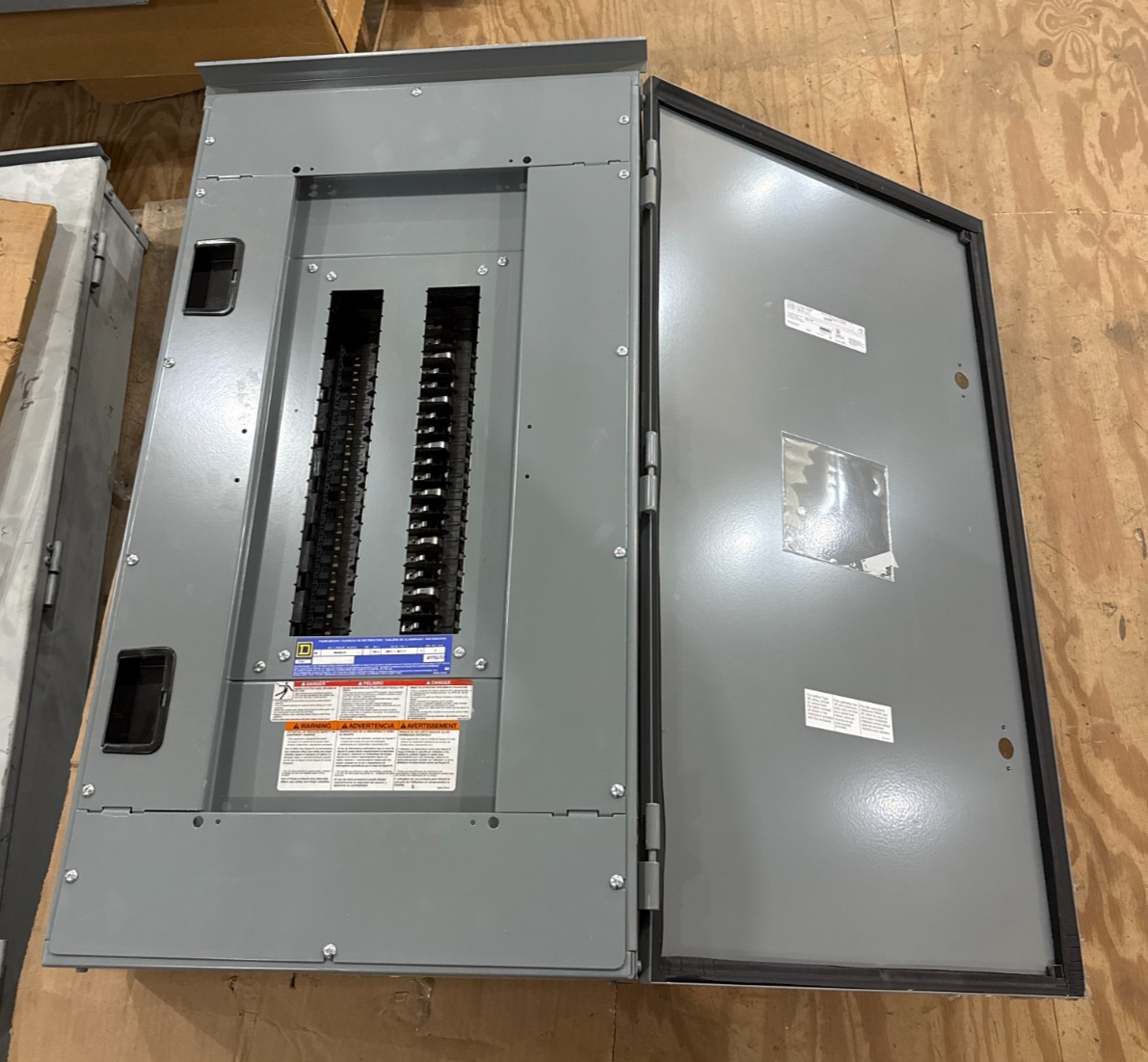 Square D NQ442L2C Panelboard 225A 240V 3PH 4W 42 Cir MLO 225 Amp Panel 3R Encl New