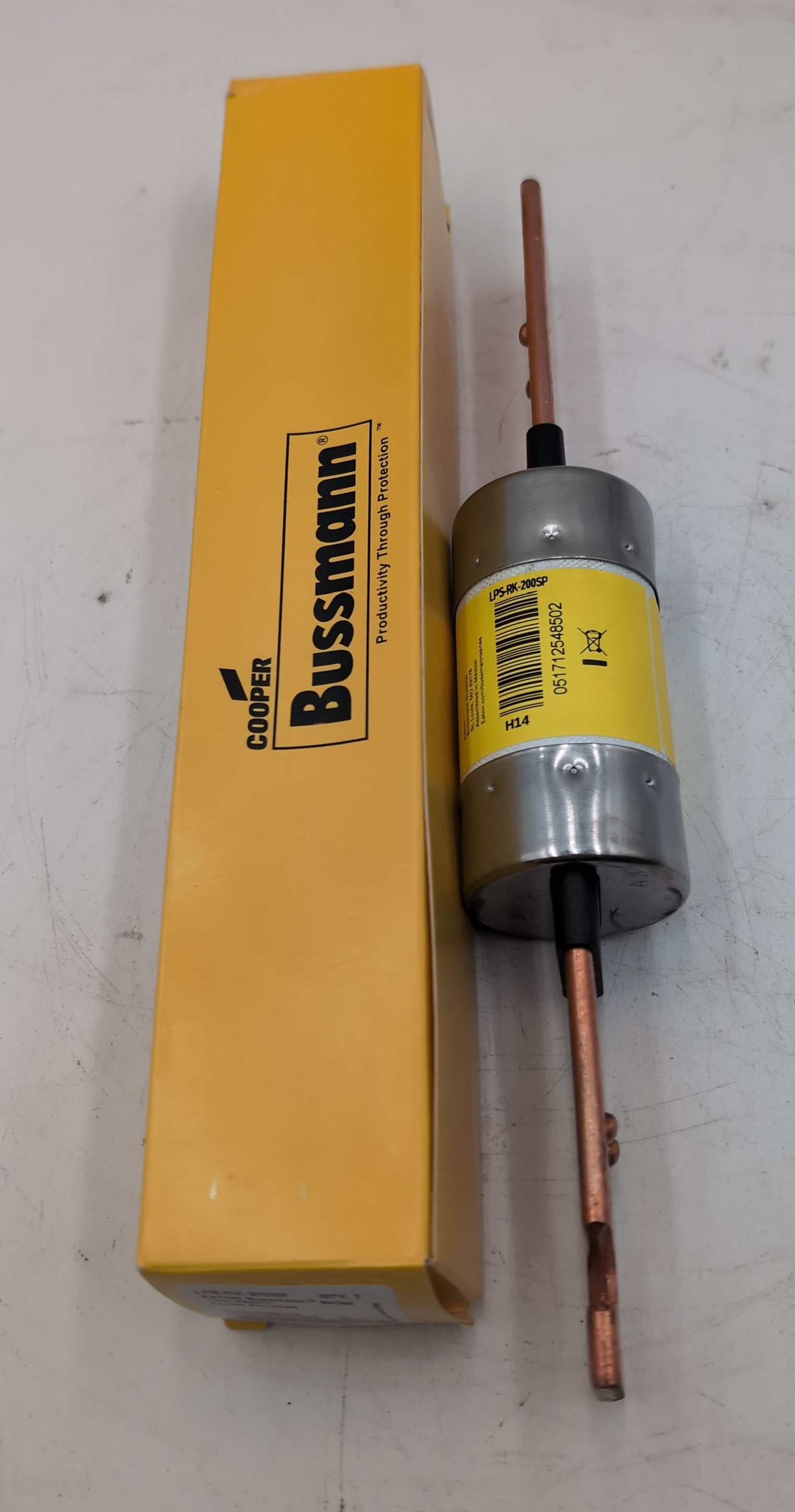 Bussmann LPS-RK-200SPLow Peak Fuse 200Amp 600V Class RK1 Time Delay NEW New