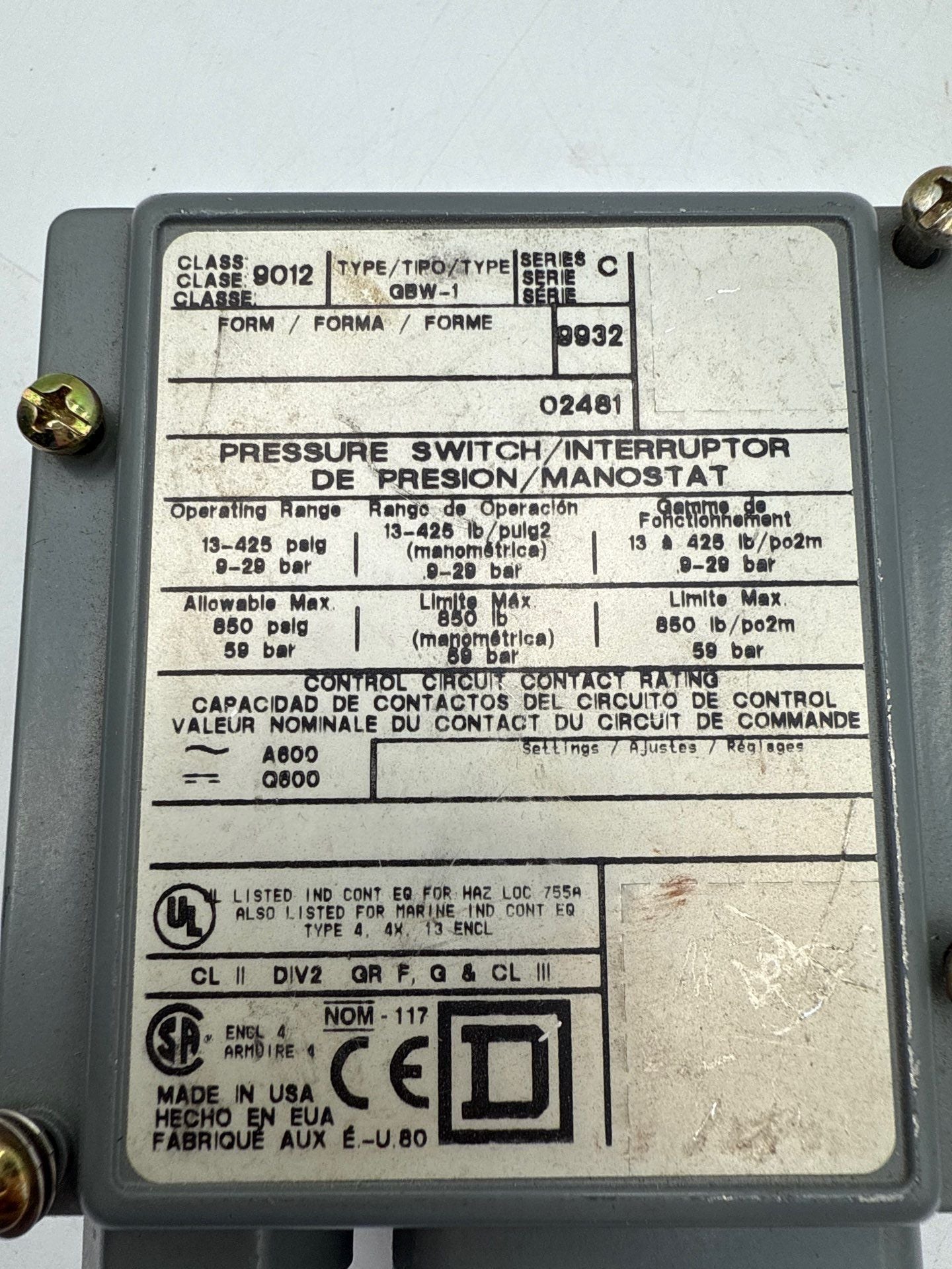 Square D 9012 GBW-1 Pressure Switch Adjustable 13-425 PSIG 120/240V 9012GBW1 New