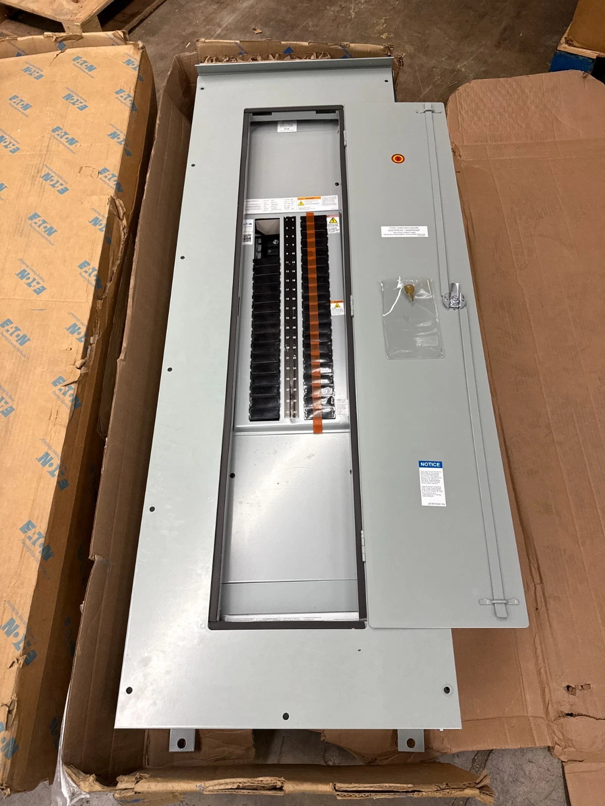 Eaton PRL2X Panelboard 400A 480/277V 3PH 4W 400 Amp 42 Cir MLO Panel 3R Encl New New