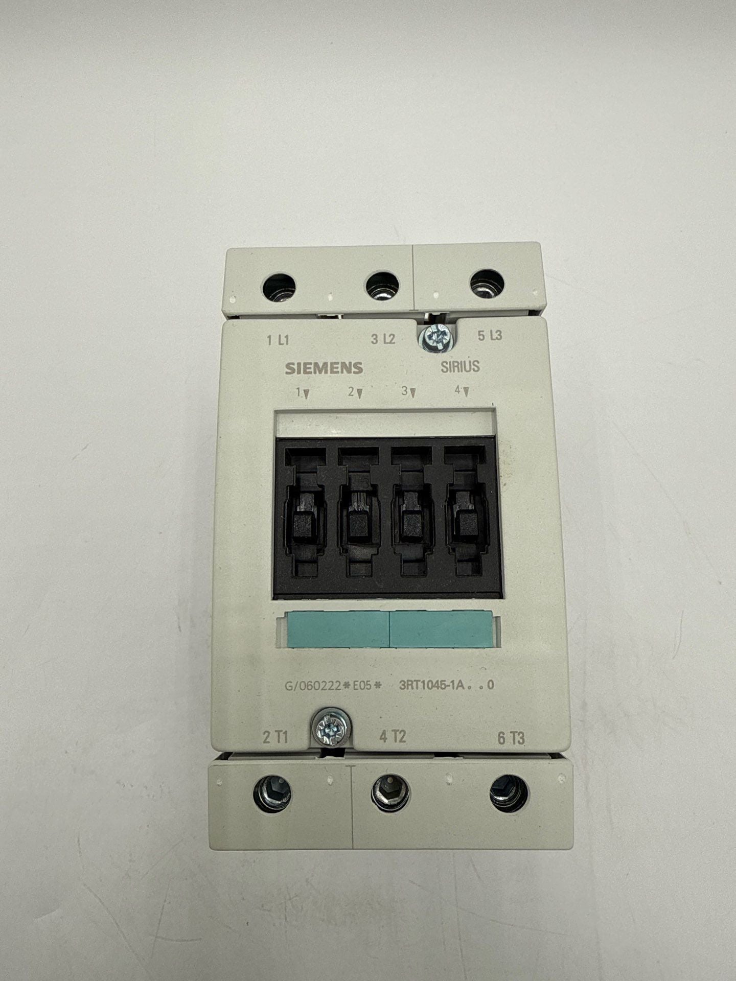 Siemens 3RT1045-1AK60 Contactor Size S3 80A 3P 600V Coil 110/120V New