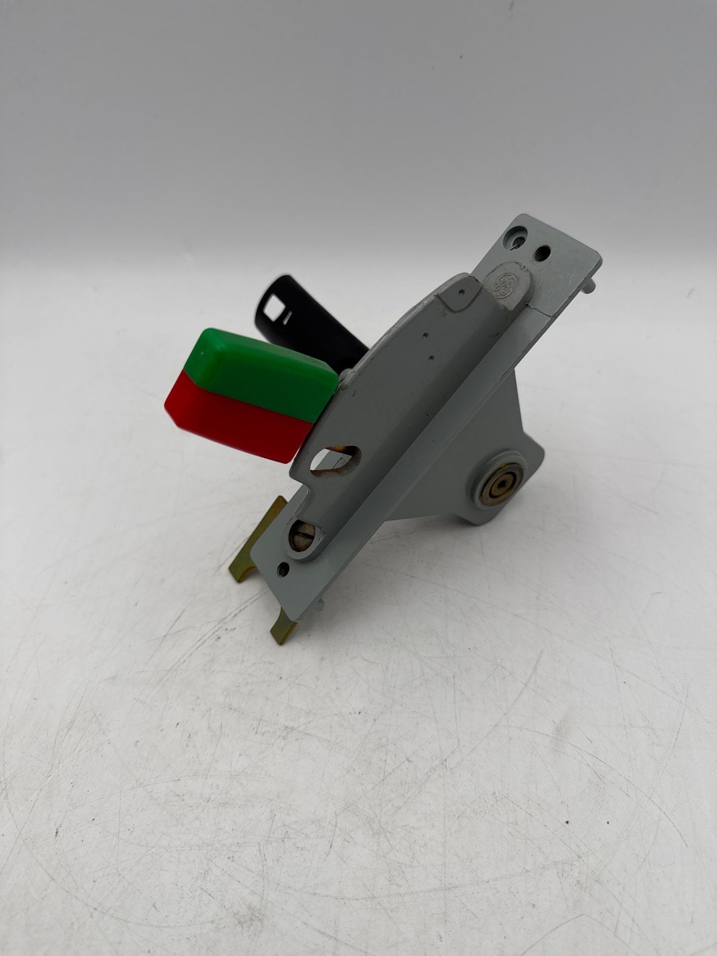 GE THMS31 Fusible QMR Disconnect Switch 30A 3P 600V With Handle Used