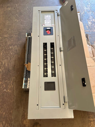 Siemens P1E42ML400ATST P1 Panelboard 400A 480/277V 3PH 4W 42 Cir Indoor Encl MLO P518 Used