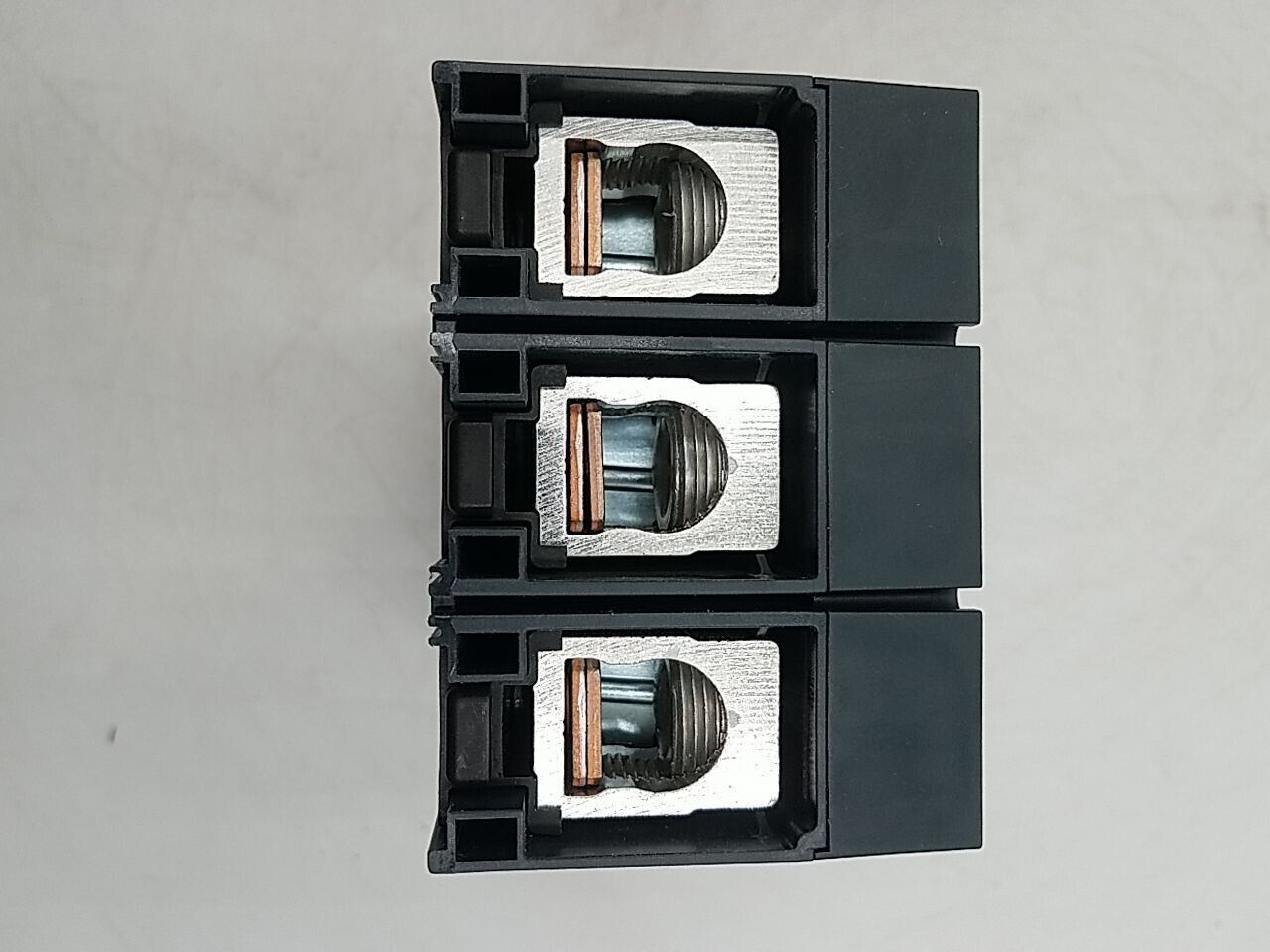 Schneider JDL36225 New