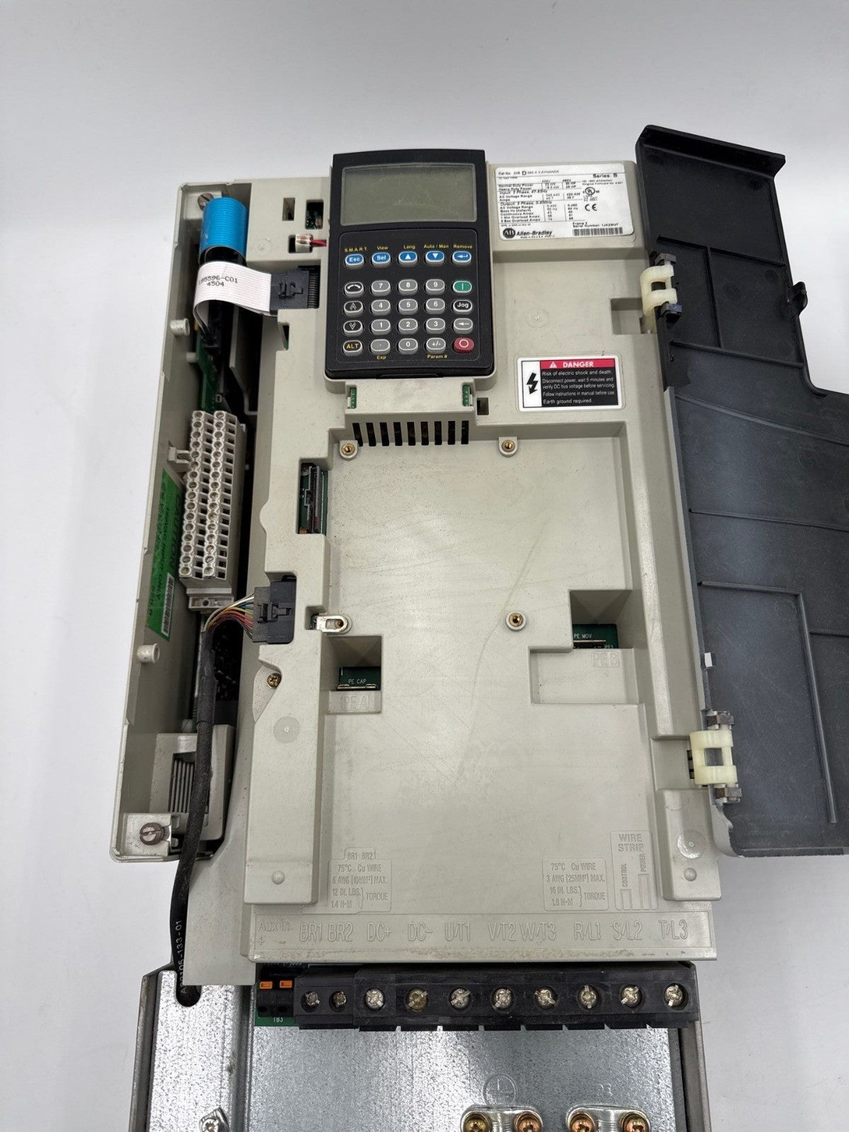 Allen Bradley 20BD040A3AYNAND0 PowerFlex 700 AC Drive 30HP 22kW 480V 3PH 47-63Hz Used