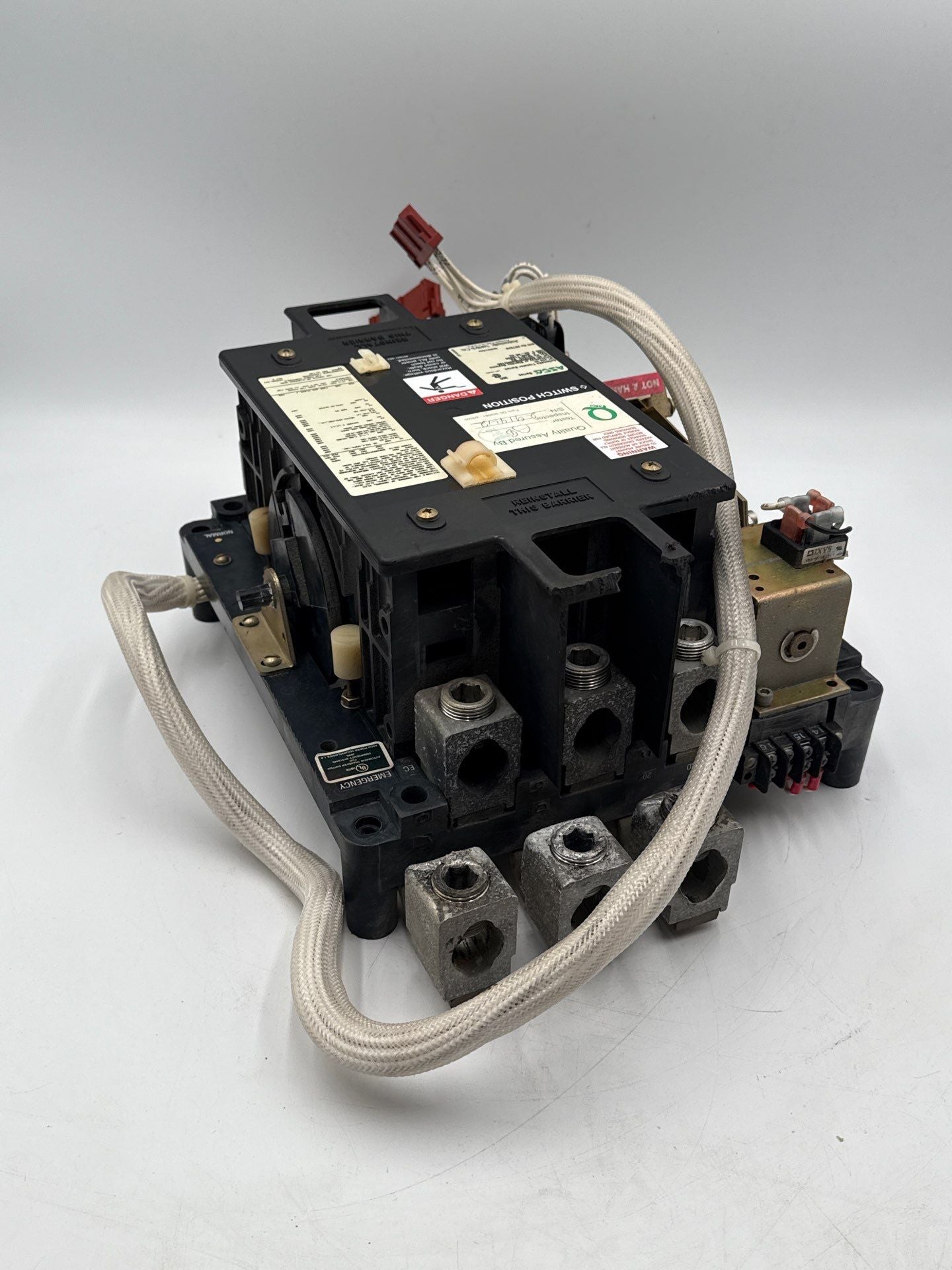 ASCO Series 300 Automatic Transfer Switch 400A 480V 50-60Hz E00300030400N100 Used