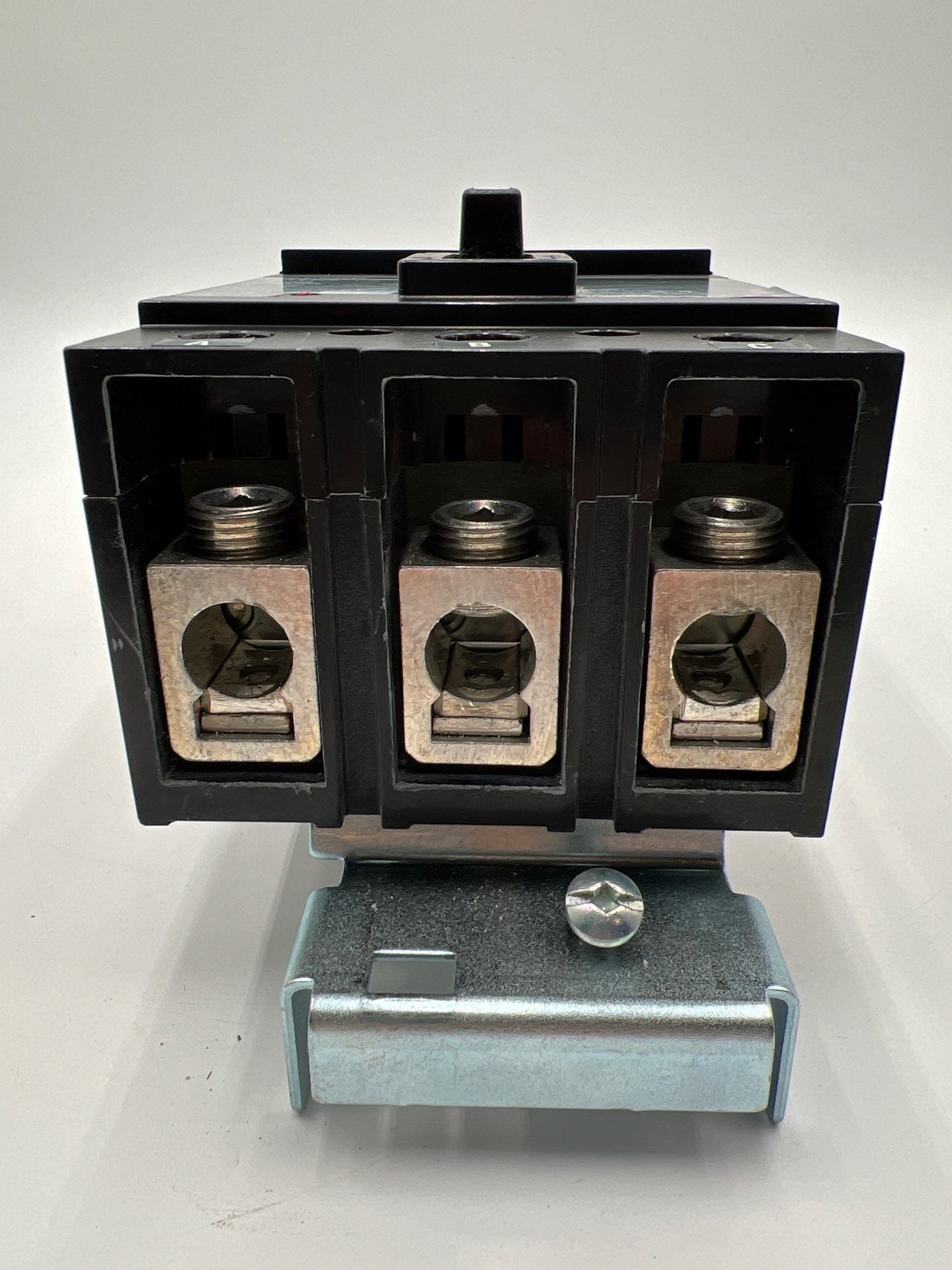 Square D QDA32225 Used