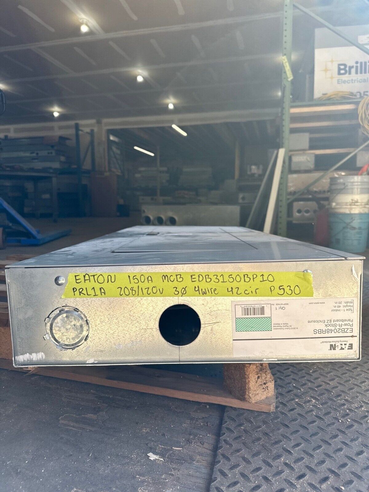 Eaton PRL1A Pow-R-Line Panelboard 150A 208Y/120V 3PH 4W Indoor Encl 42 Cir MCB P530 Used