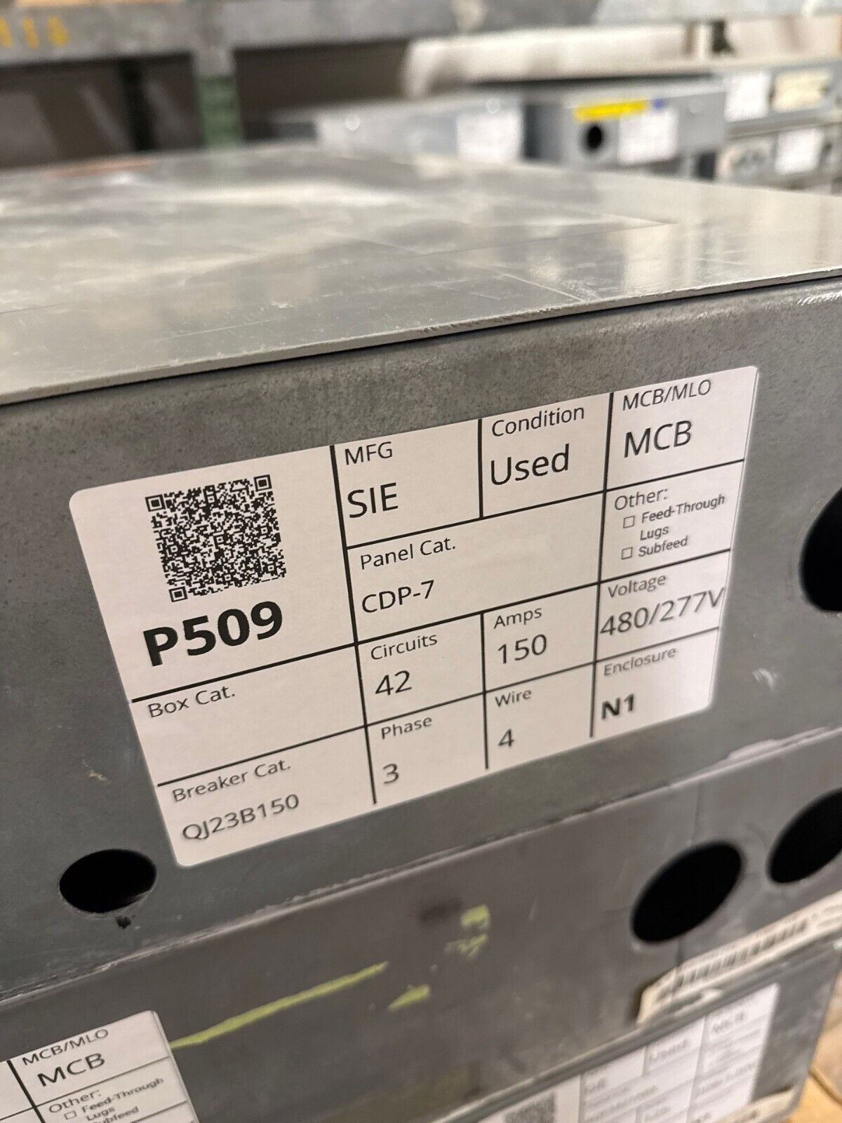 Siemens CDP-7 Panelboard 150A 208/120V 3PH 4W 42 Cir Indoor Encl MCB QJ23B150 P509 Used