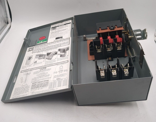 Square D PQ3603G Used