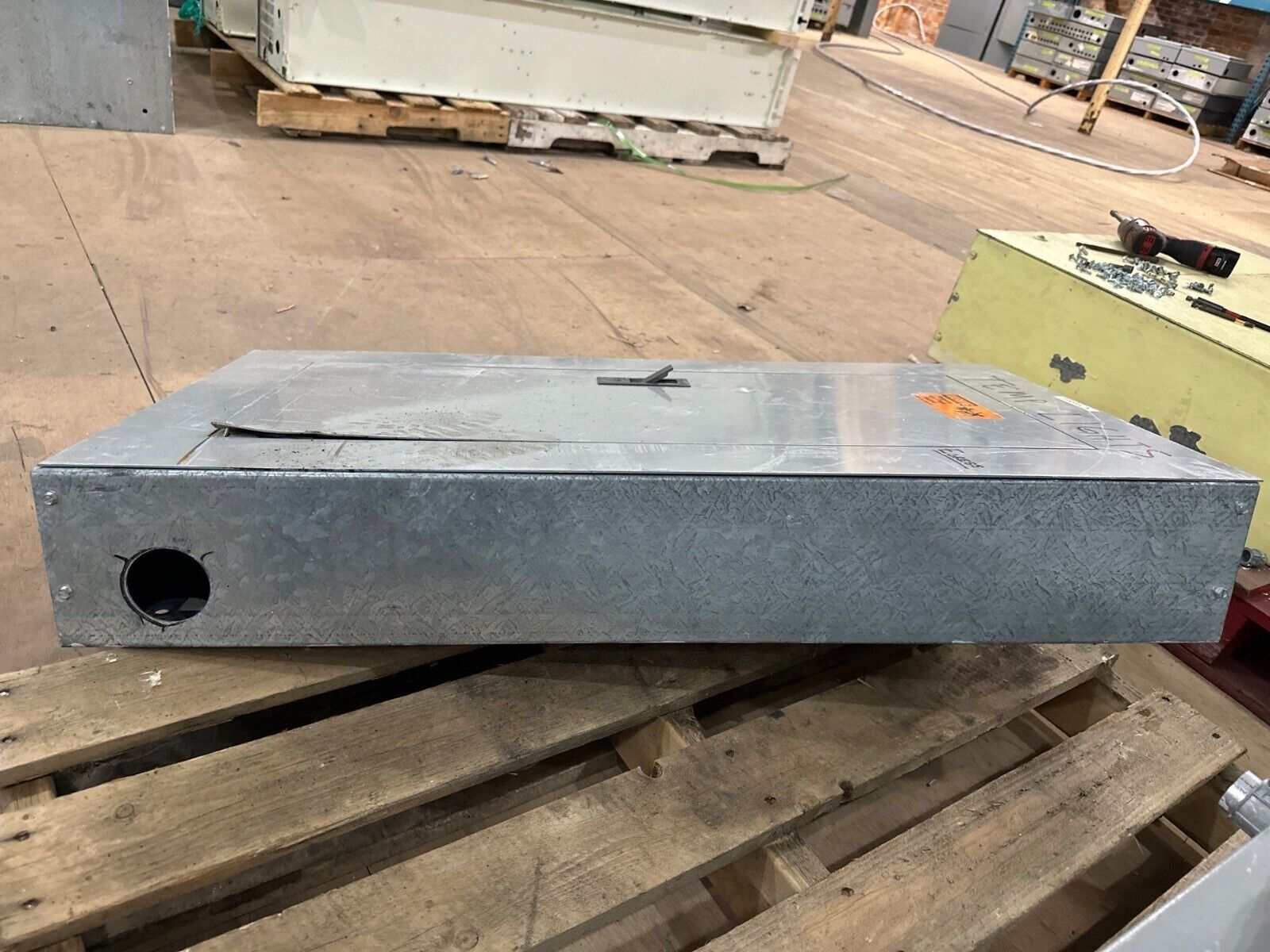 SIEMENS CDP-7 Panelboard 225A 480Y/277V 3PH 4W 42Cir MLO Main Lug 225 Amp P510 Used