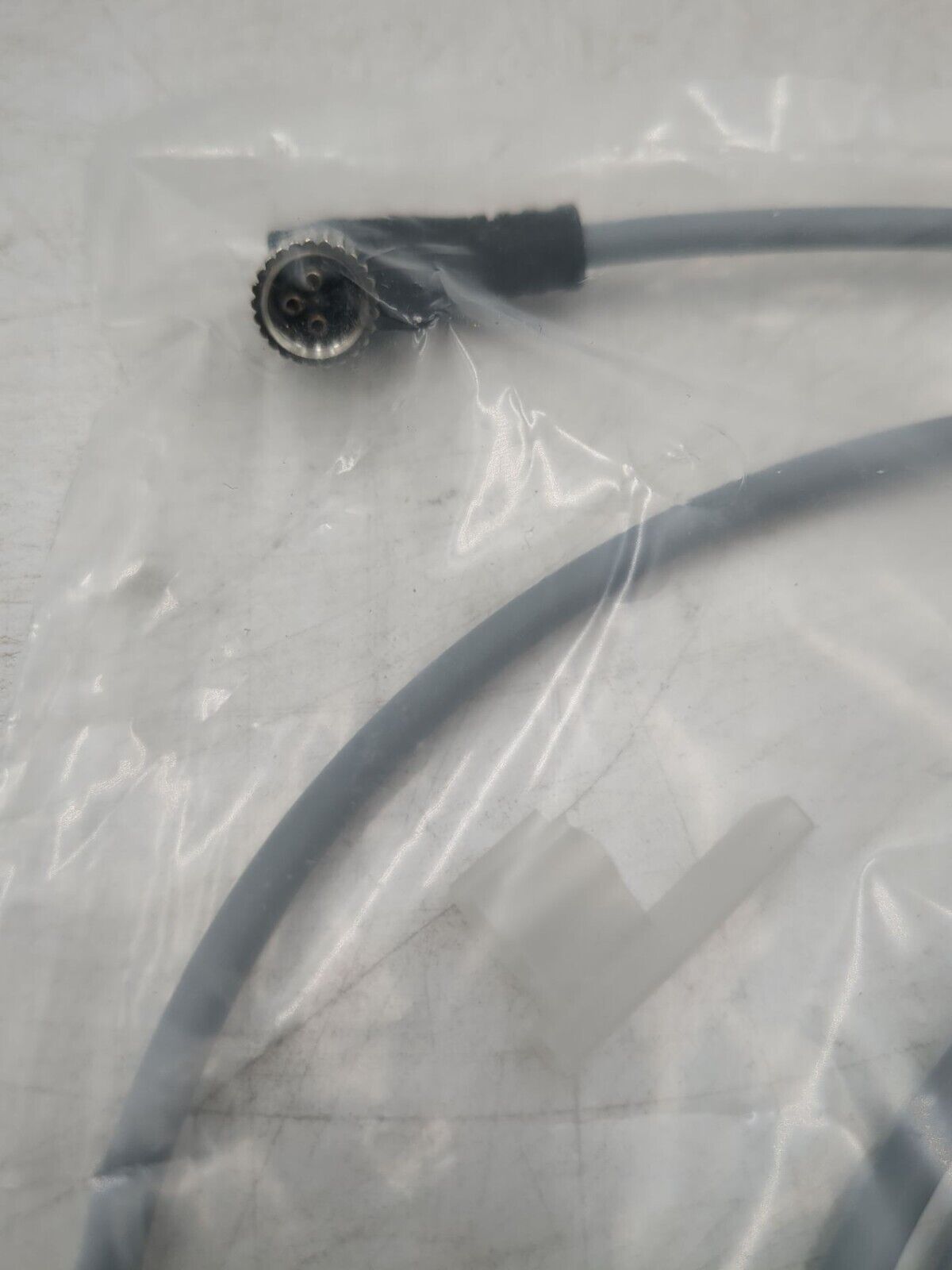 Festo NEBU-M8W3-K-2.5-LE3 New