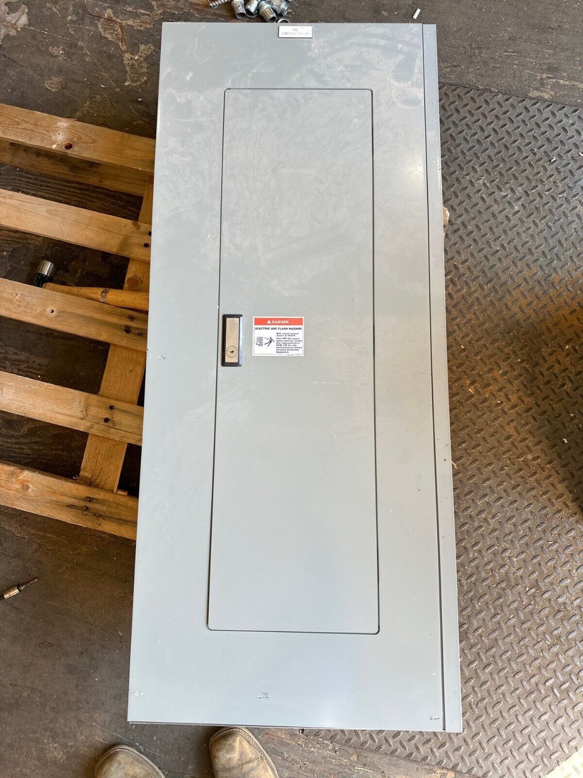 Eaton PRL1A Pow-R-Line Panelboard 150A 208Y/120V 3PH 4W Indoor Encl 42 Cir MCB P530 Used