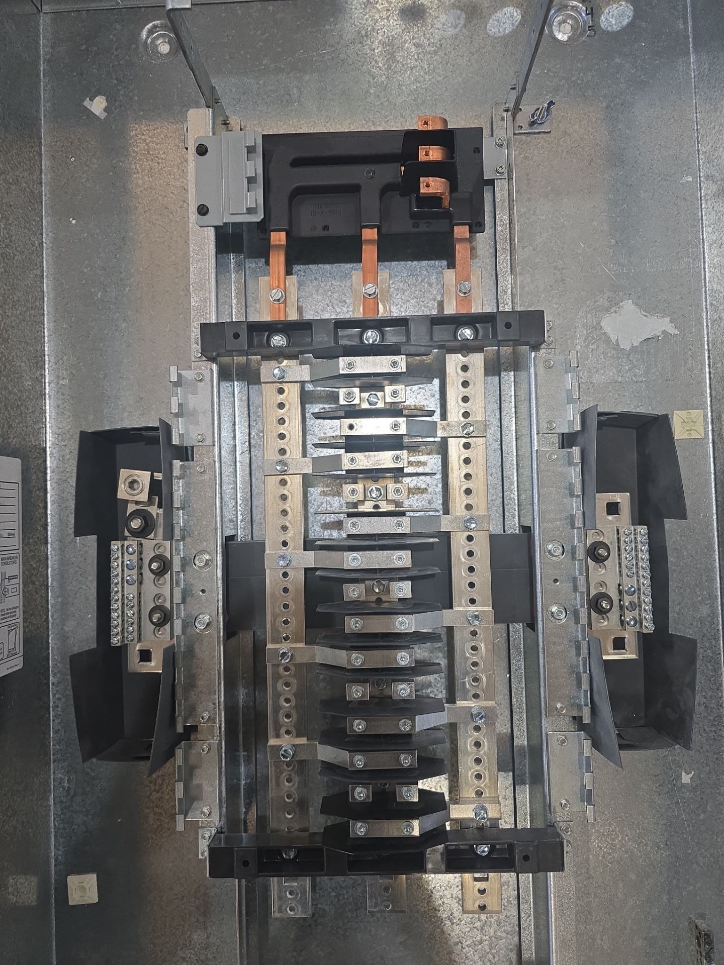 Siemens SE SEE30E6100ATS Panelboard 100A 480/277V 3PH 4W MCB 100 Amp Panel 30Cir Used