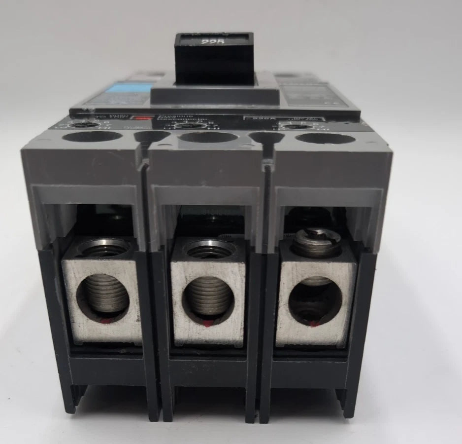 Siemens FXD63B225 Circuit Breaker 225A 3P 600V 3PH FXD6-A 225 Amp NEW Take out New