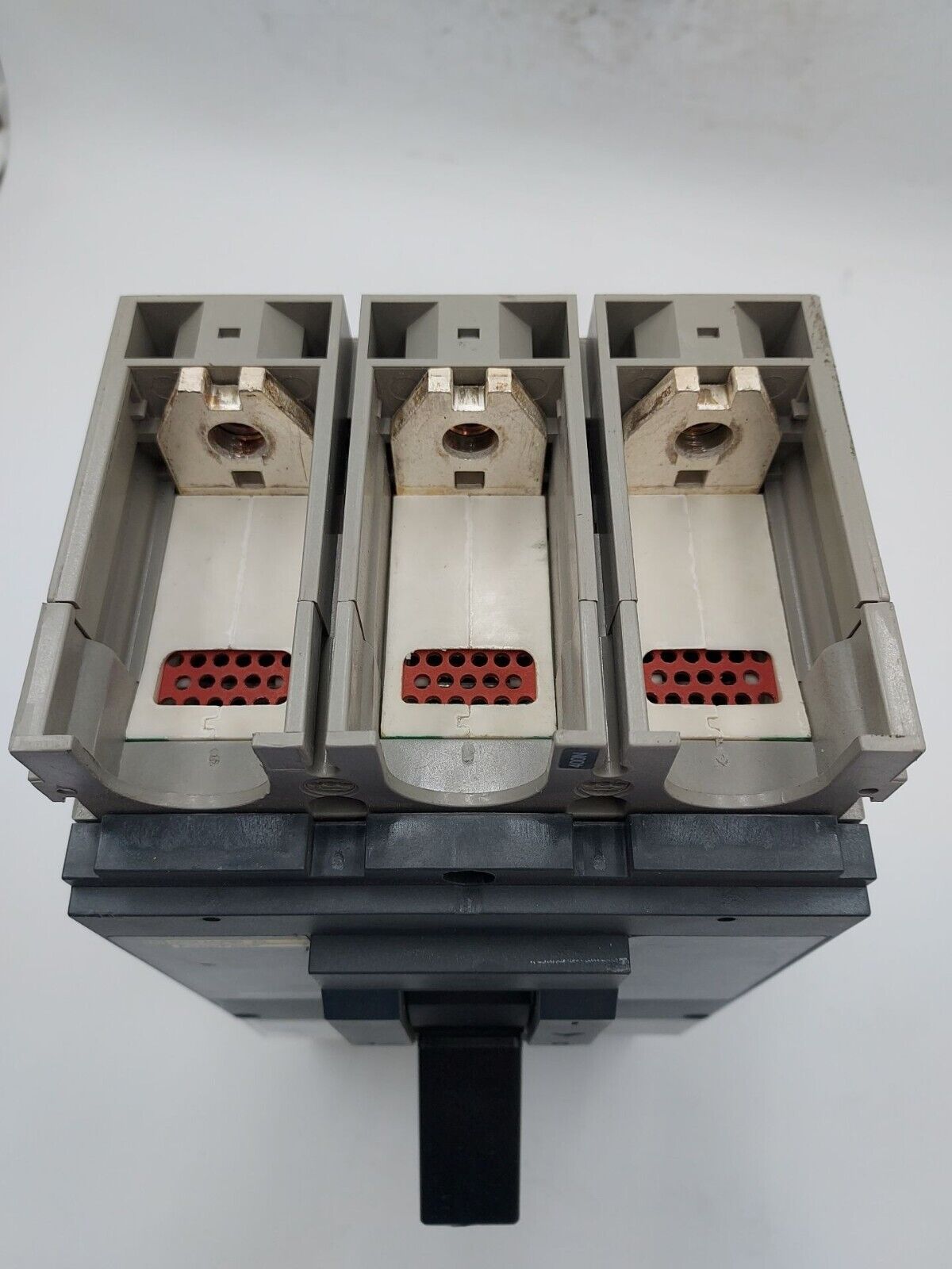 Square D DGL36400E20 Used