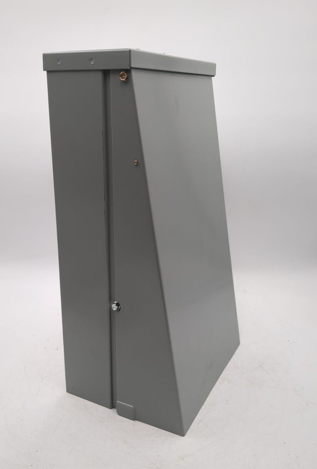 Eaton CHU7N7N5GS 125A Type 3R 120/240VAC Pedestal Mount Power Outlet Panel New