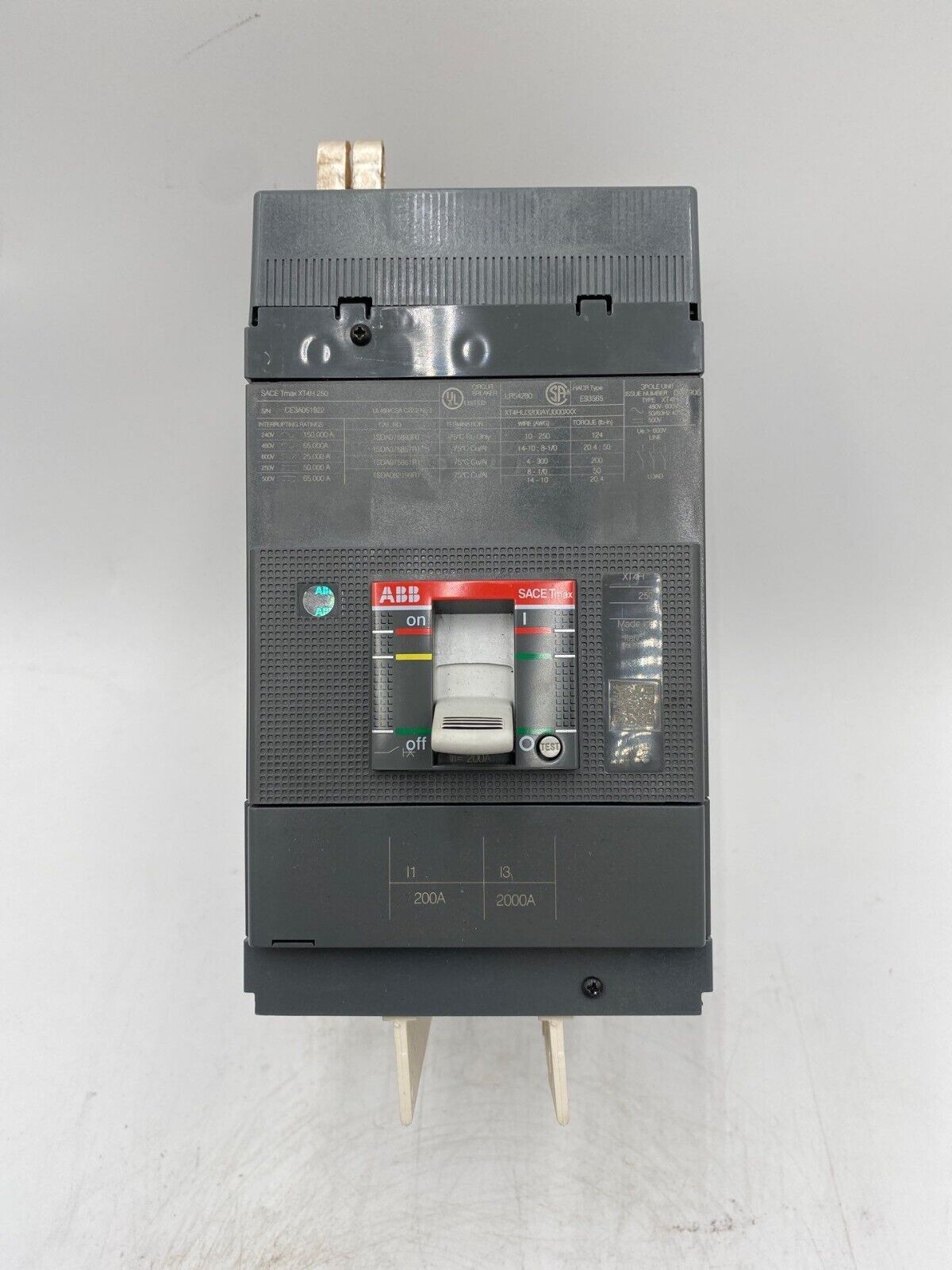 ABB XT4HU3200AYJ000XXX New