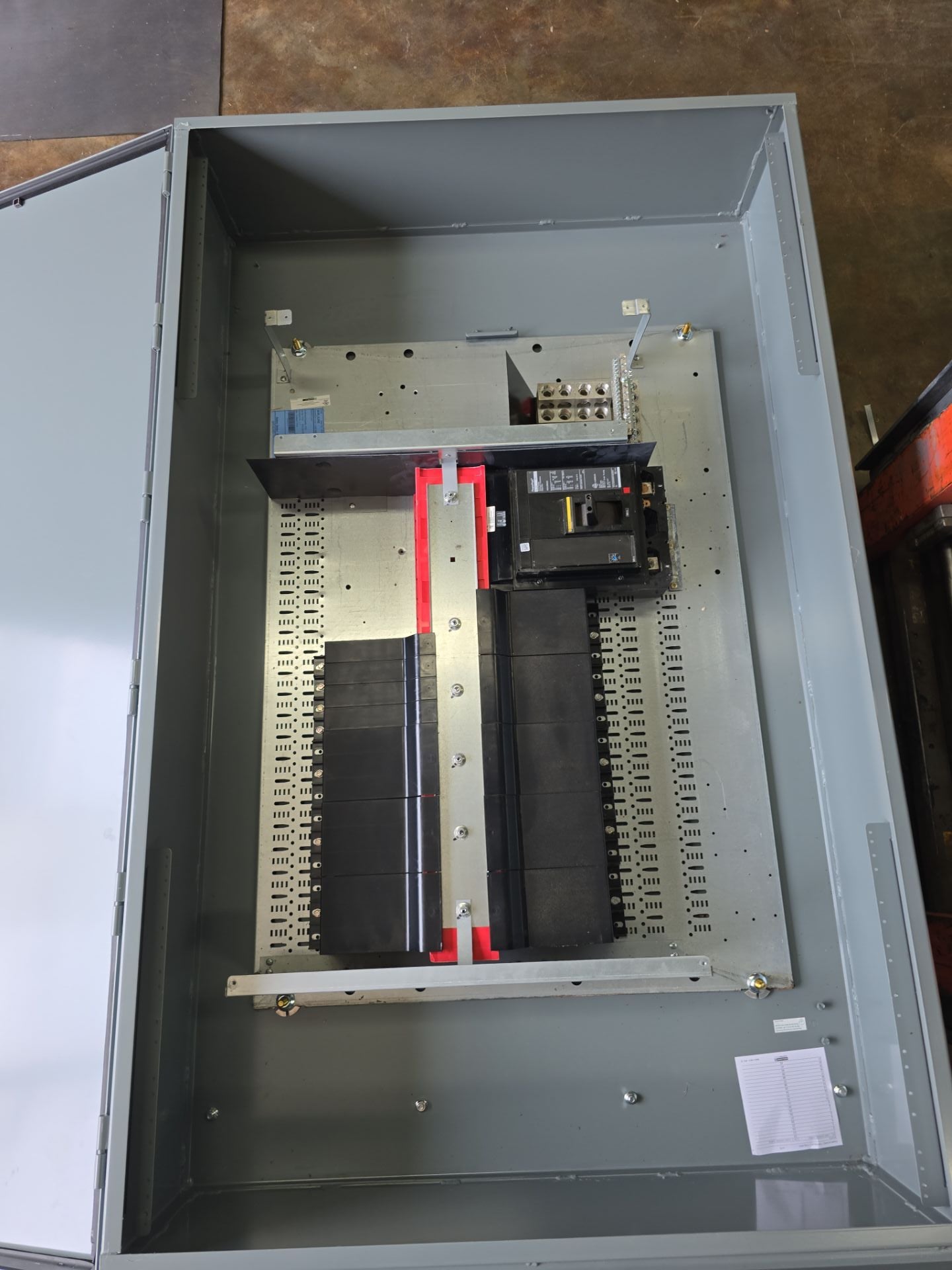Sq D HCP I-Line Panelboard 800A 120/240V 1PH 3W 3R 800 Amp Panel MCB MGA268002 New