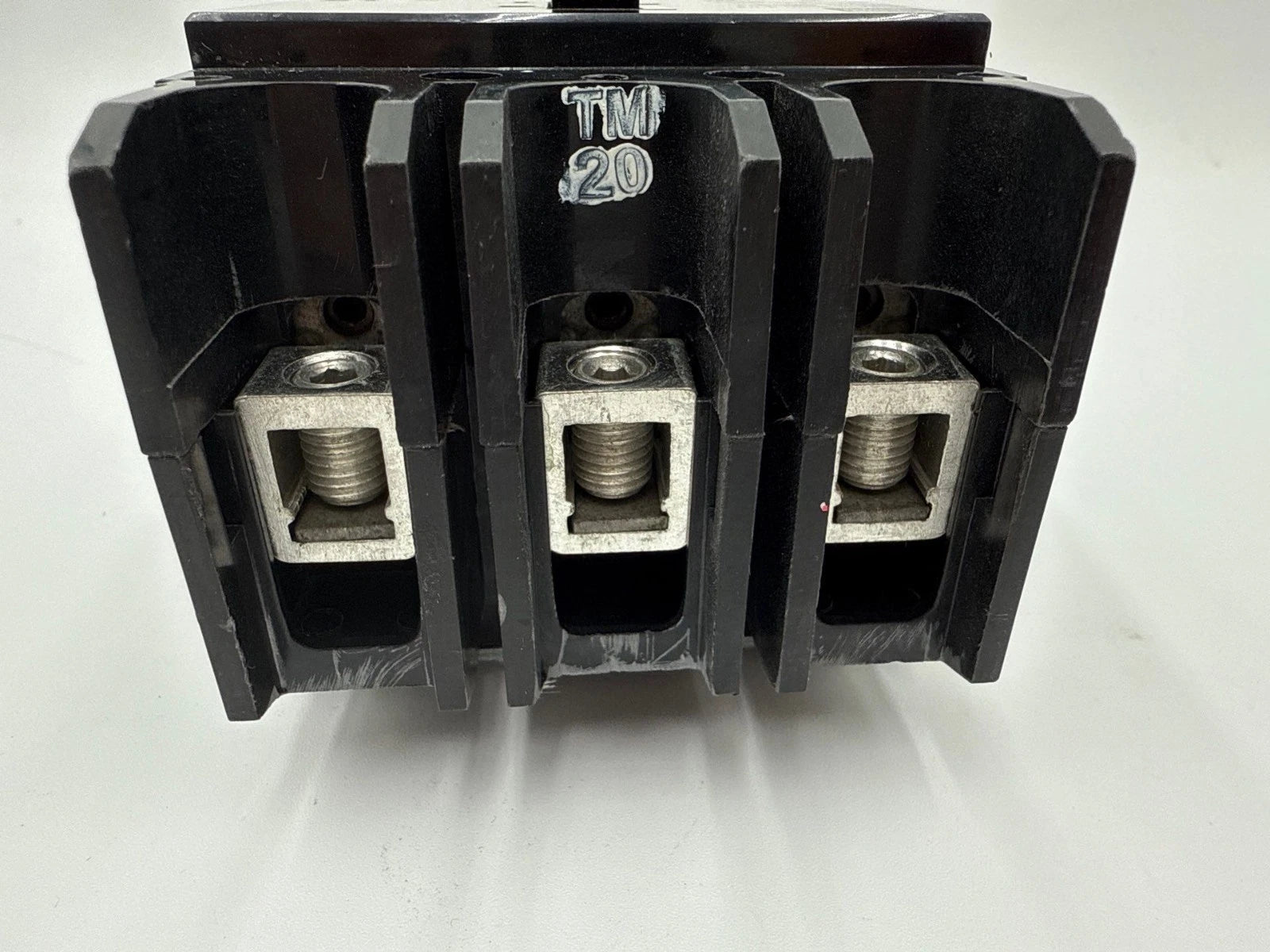 Eaton GHB3080 Circuit Breaker 80A 480/277V 3P GHB 80 Amp 3 Pole Bolt on New