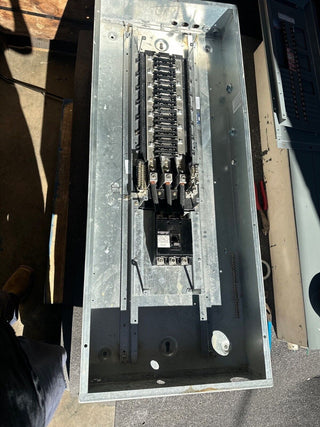 Square D NQOD442M225 NQOD Panelboard 225A 208Y/120V 3PH 4W Main MCB Indoor Encl P332 Used