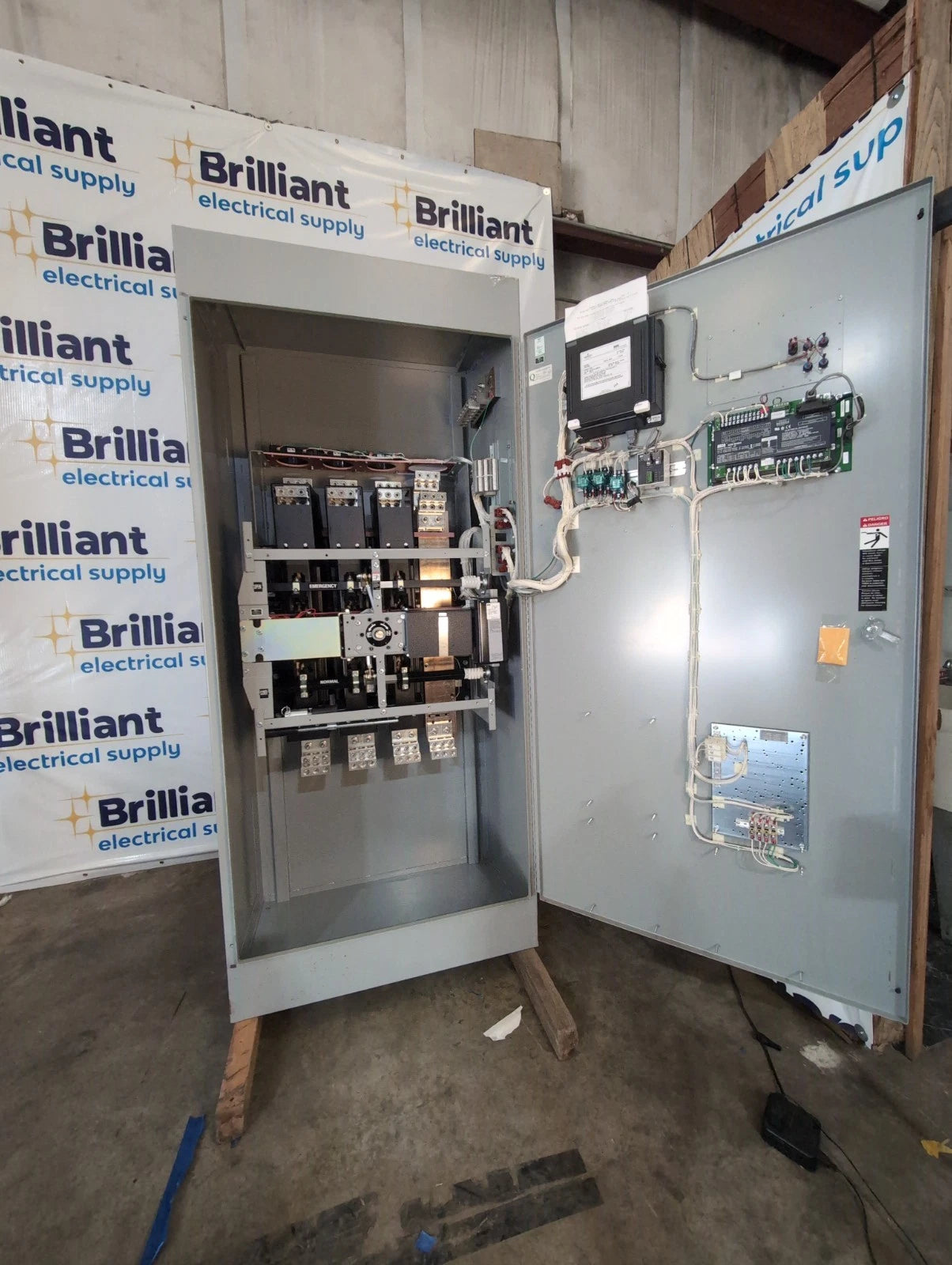 ASCO 7000 Series Automatic Transfer Switch 1600 Amp 480V 3PH G07ATSA31600N5XC Used