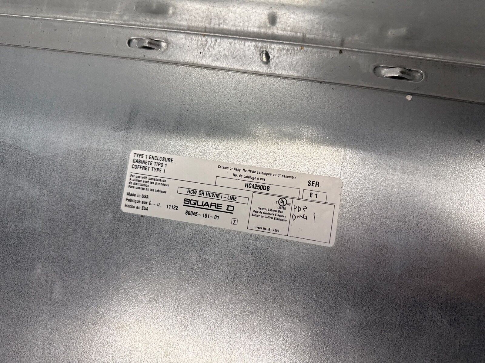 Square D HCP I-Line Panelboard 300A 208/120V 3PH 4W 18 Circuit Indoor Encl MCB P441 Used