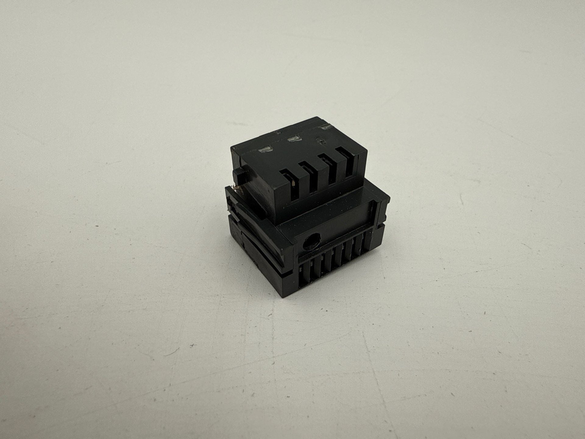 GE SRPG400A300 Rating Plug 300 Amp SRPG400 300A Frame SGDA SGHA SGLA SGPA Used