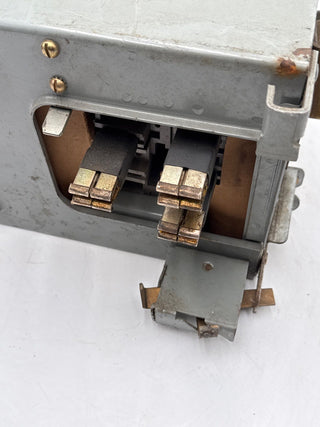Square D PKA36255 Bus Plug 225A 3PH 3W 600V I-Line Bus way Switch 225 Amp New