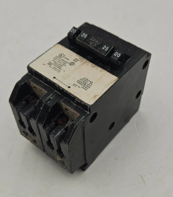 Square D HOMT2020225 Dual Circuit Breaker 20A/25A 3P 120V/240V 3PH USED Used