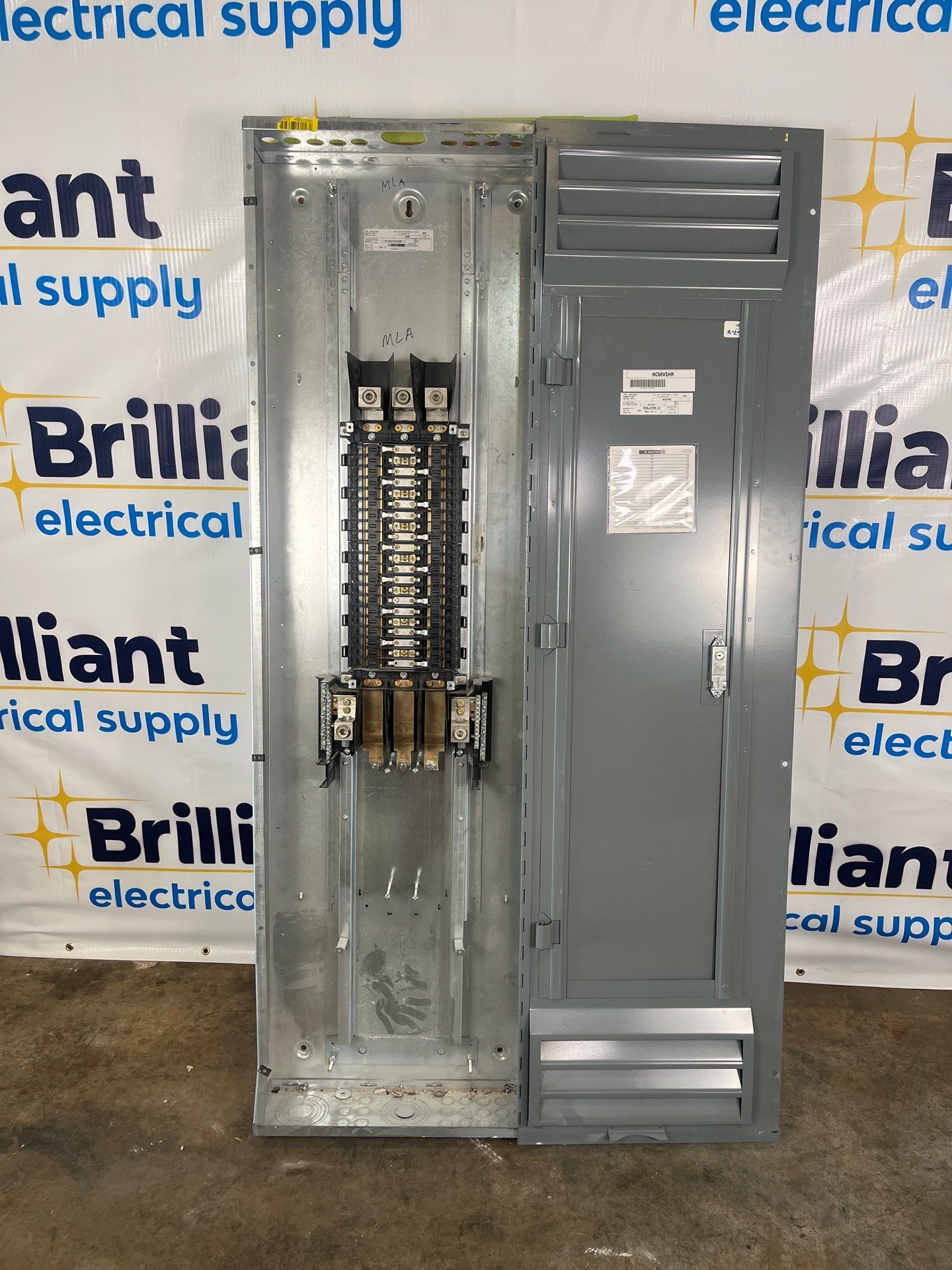 Square D NQ Panelboard 250A 208/120V 3PH 4W 42 Cir MCB Indoor Encl MH68 Used