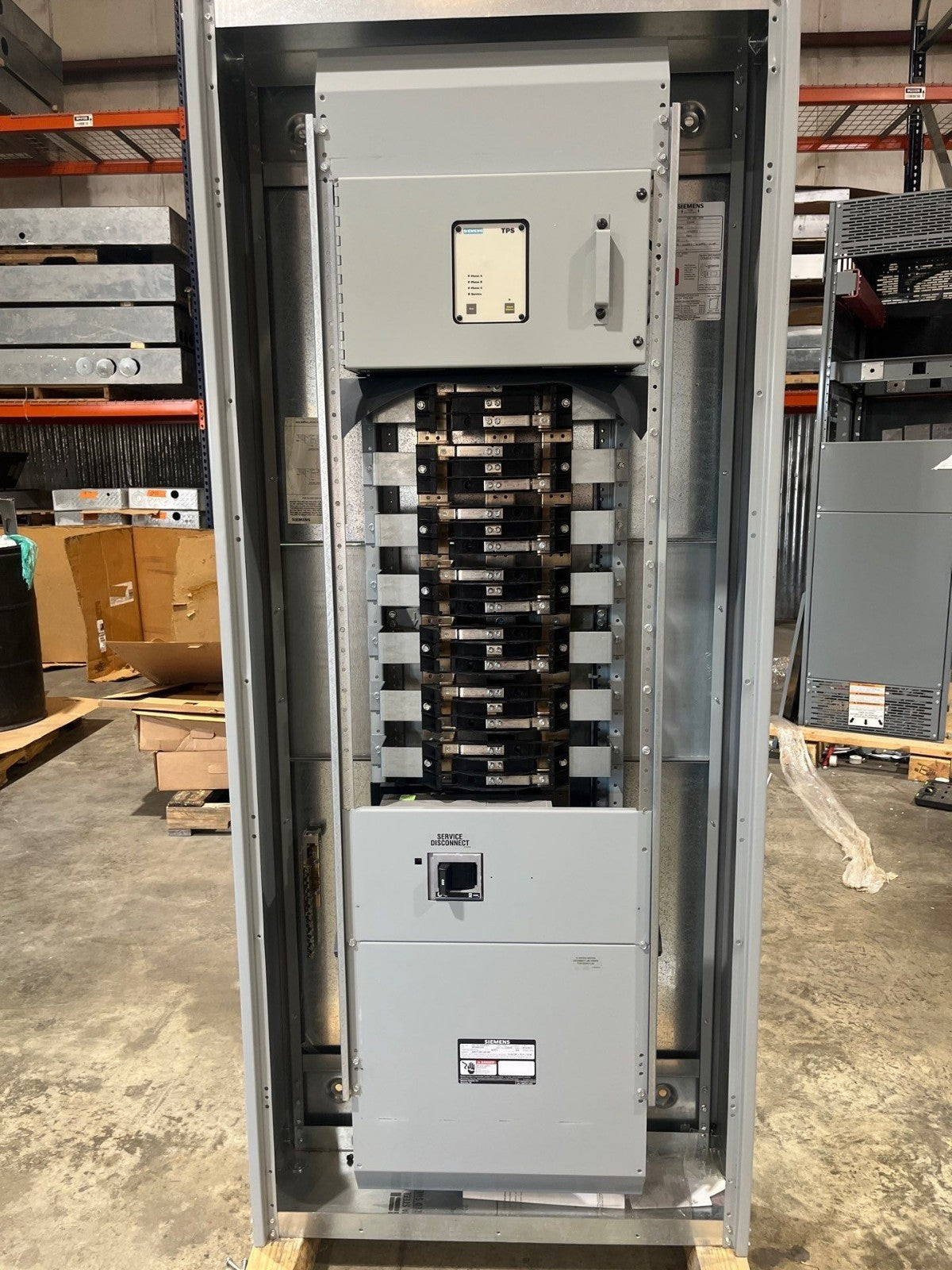 Siemens P4 Panelboard P4C75LX600EBS 600A 208/120V 3PH 4W 600 Amp Panel MCB 42Cir