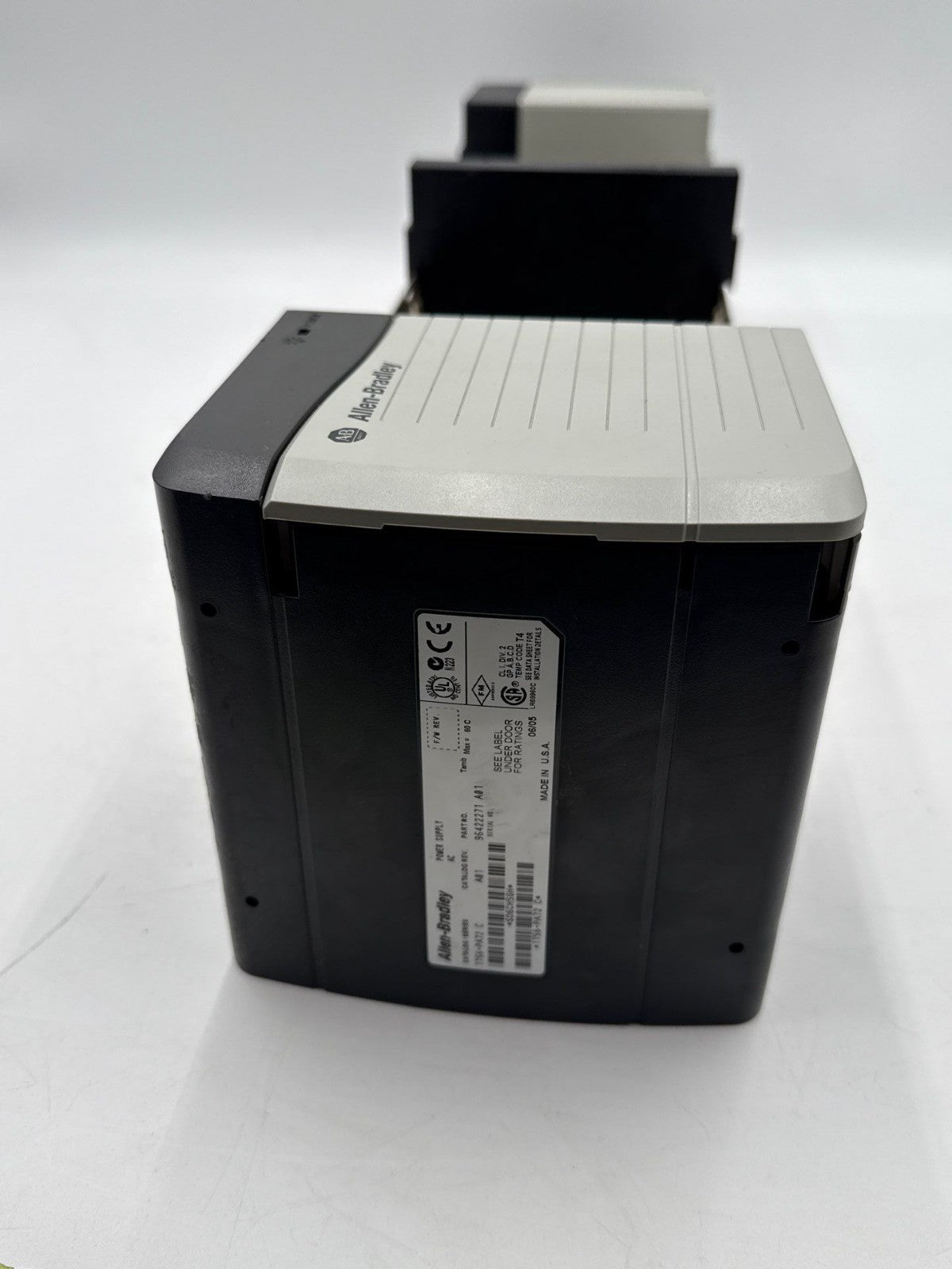 AB 1756-PA72 Ser C ControlLogix Power Supply with 1756-A13/B 13 Slot Chassis Used