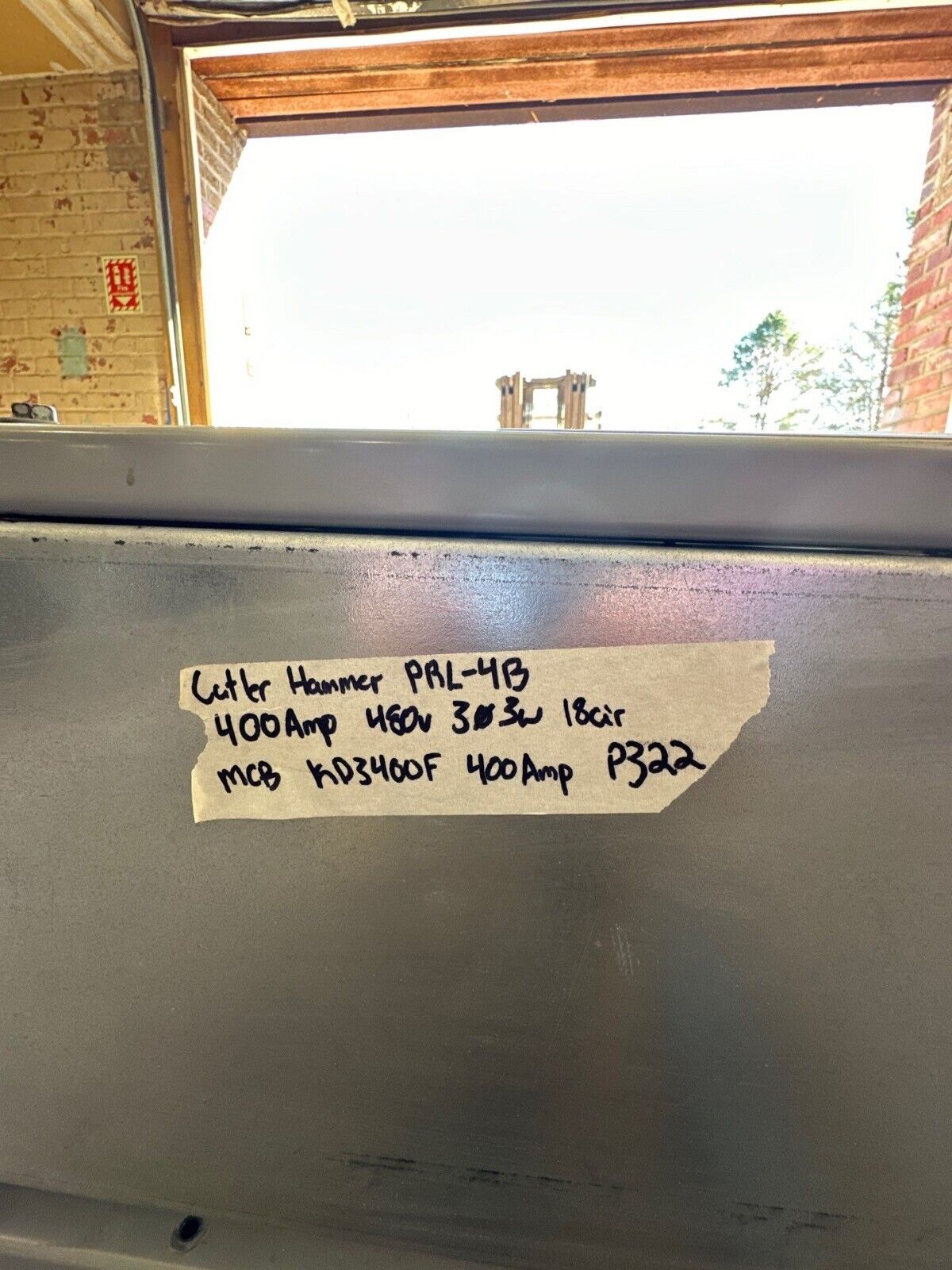 Cutler Hammer PRL4B Panelboard 400A 480V 3PH 3W 18 Cir MCB Indoor Encl BX2457 P022 Used