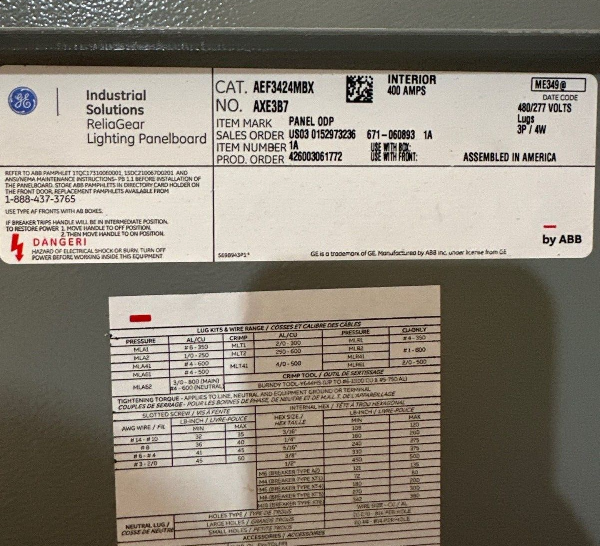 GE AEF3424MBX Panelboard 400A 480/277V 3PH 4W 42 Circuit Indoor Encl AB64B MCB P517 Used