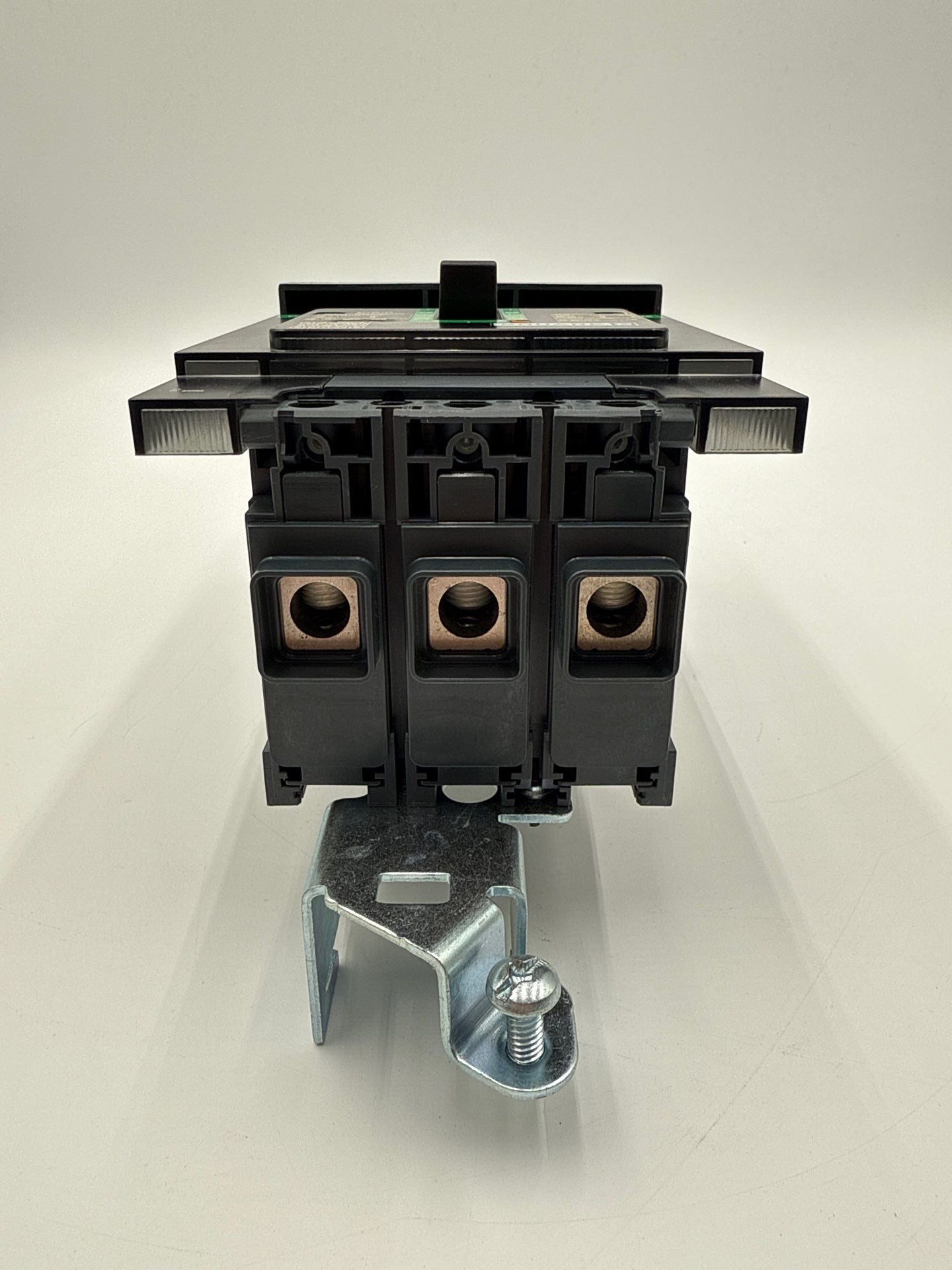 Square D BJA36125 I-Line Circuit Breaker 125A 3P 600V PowerPact 125 Amp 3 Pole Used