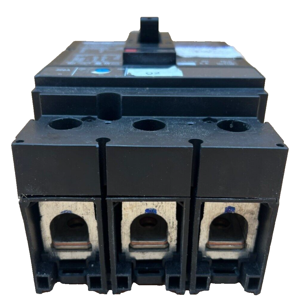 Square D JJL36200AALC Used