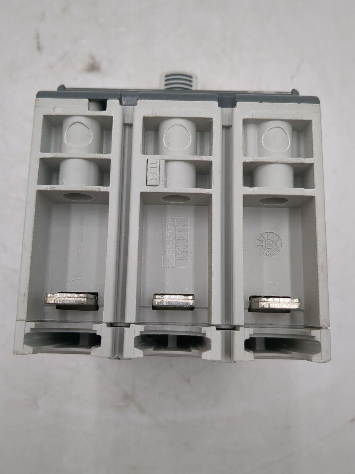 ABB XT2NQ3020AFF000XXX New