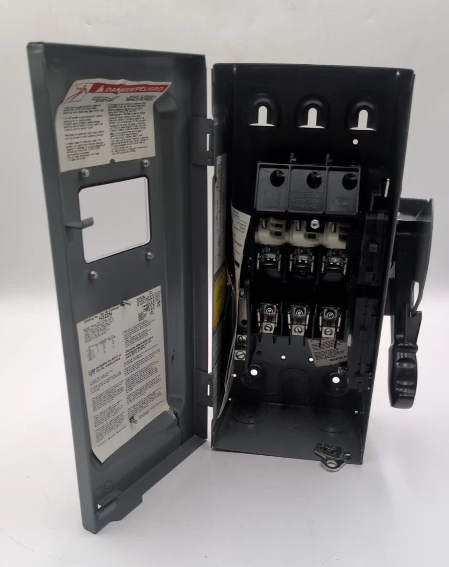 Square D H322N Safety Disconnect Switch 60A 3P 240V 15HP 60 Amp 3 Pole Window Used
