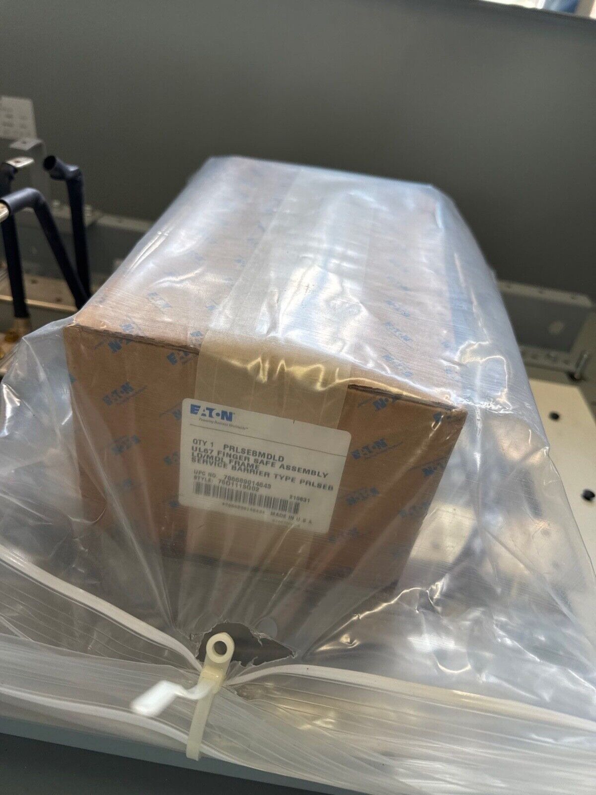 Eaton PRL4B Panelboard 800A 240/120V 3PH 4W Indoor Encl 36 Cir MCB MDL3800F P633-NS New