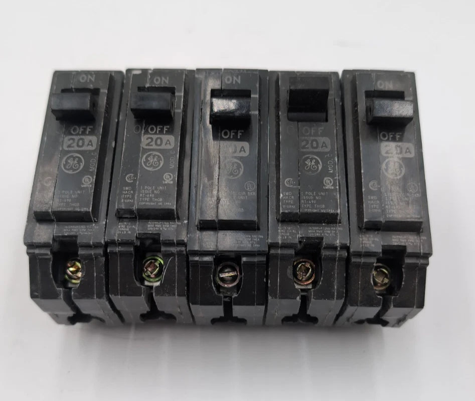 5 PC Lot GE THQB1120 Circuit Breaker 20A 1P 120/240V Bolt On THQB 20 Amp 1 Pole Used