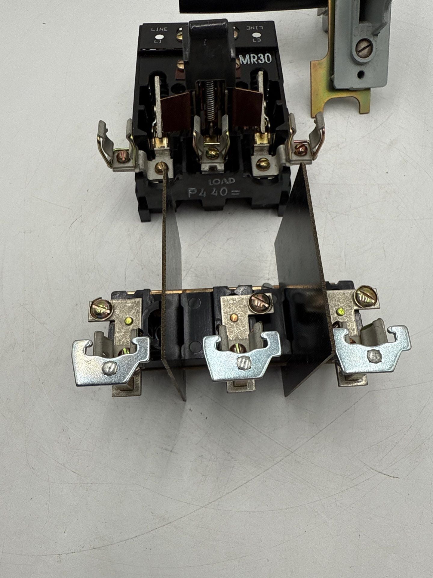 GE THMS31 Fusible QMR Disconnect Switch 30A 3P 600V With Handle Used