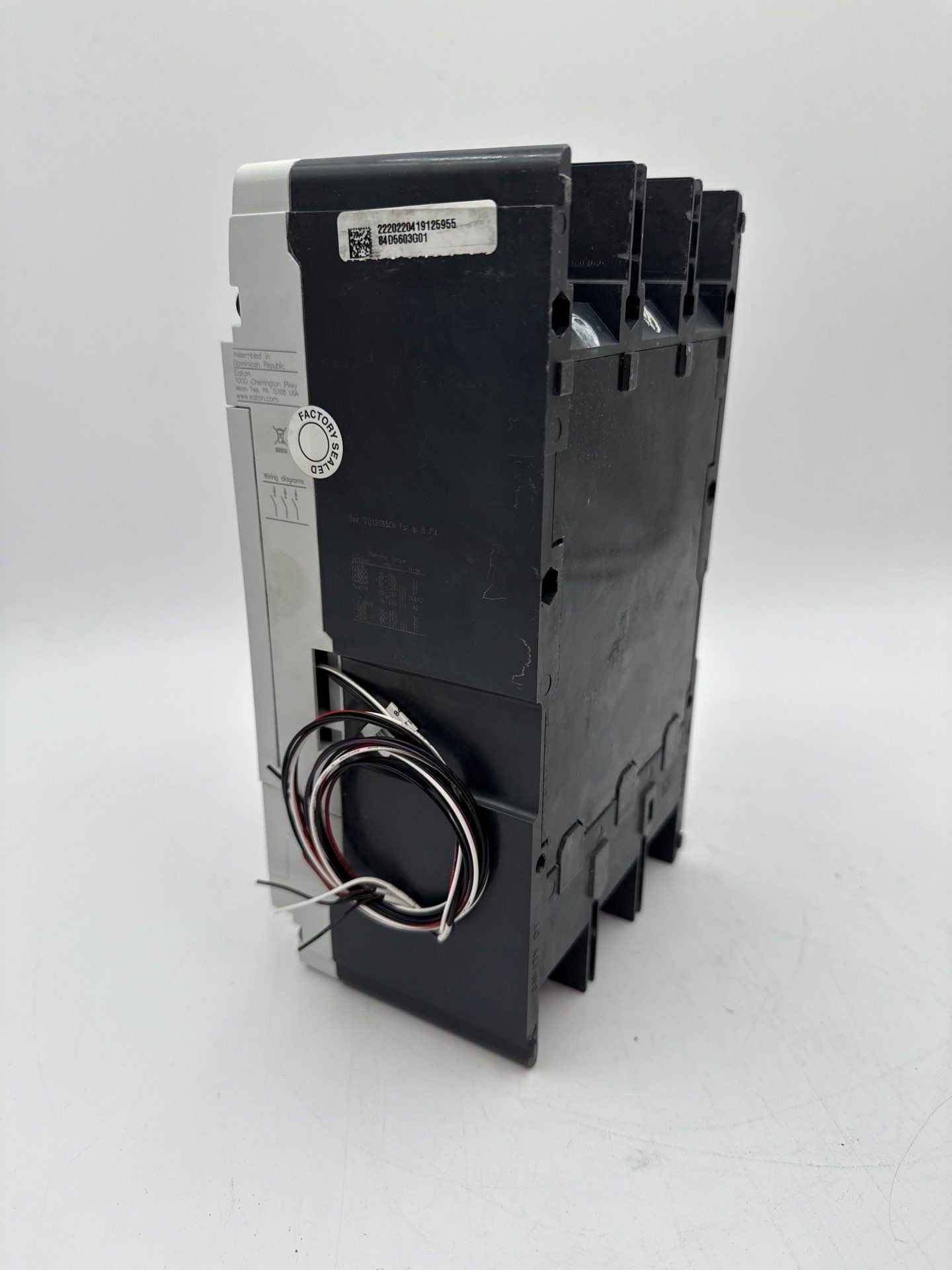 Eaton PDF33M0400FNNN Circuit Breaker 125A 3P 600V PDF3 125 Amp 3 Pole New