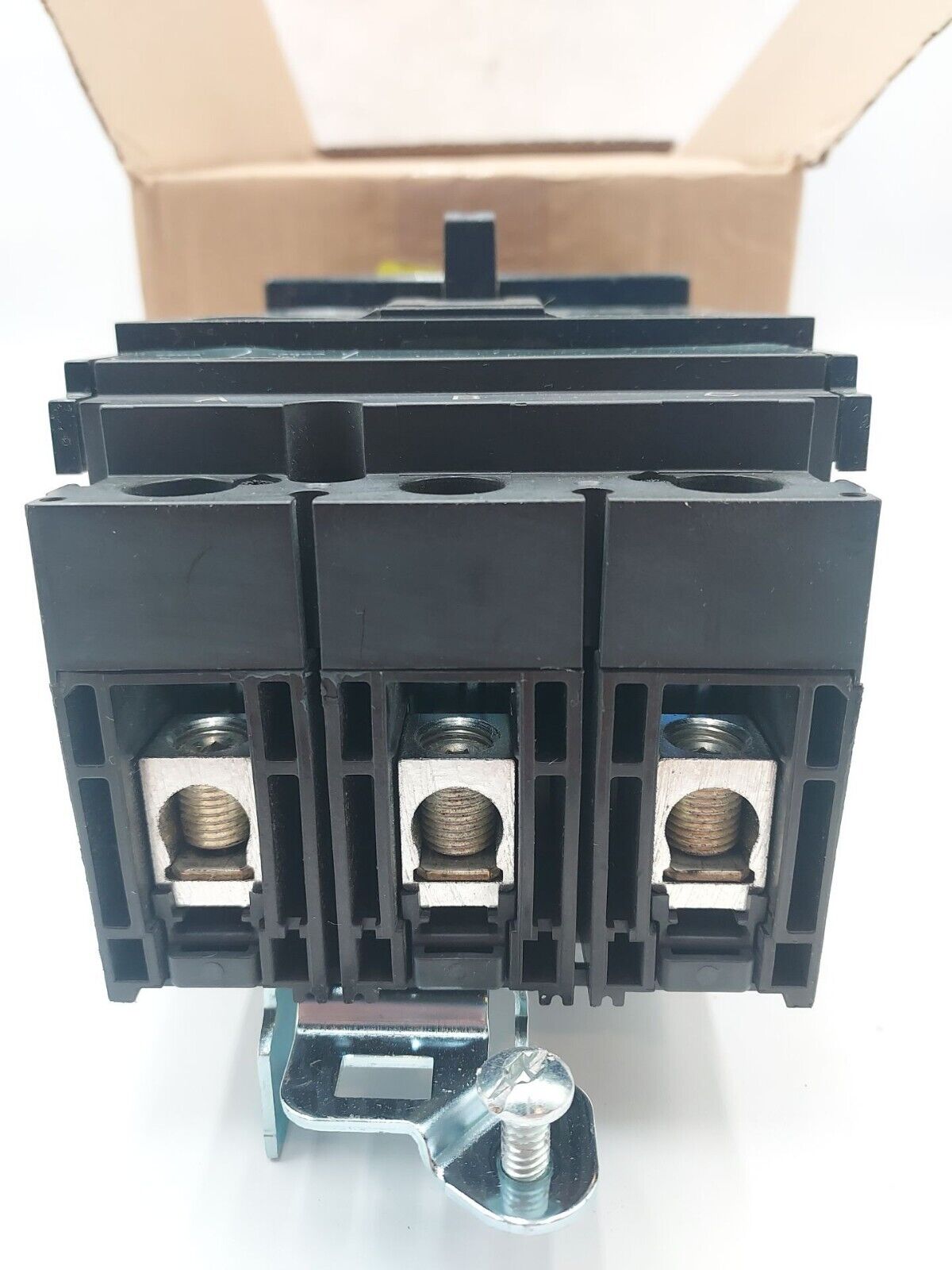 Square D HGA36150 New