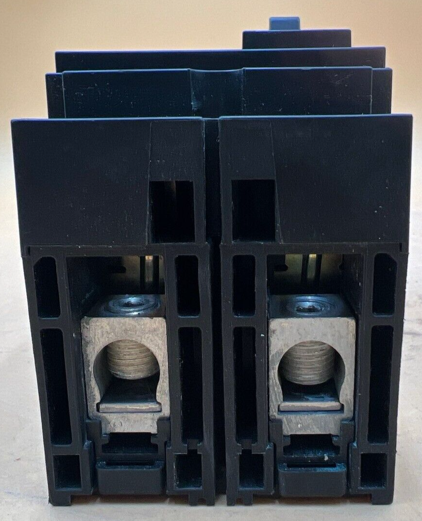 Square D HDL26015 Used