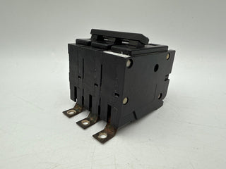 Eaton QBHW3100H Circuit Breaker 100A 3P 240V QBHW 22kA 100 Amp 2 Pole Bolt On Used