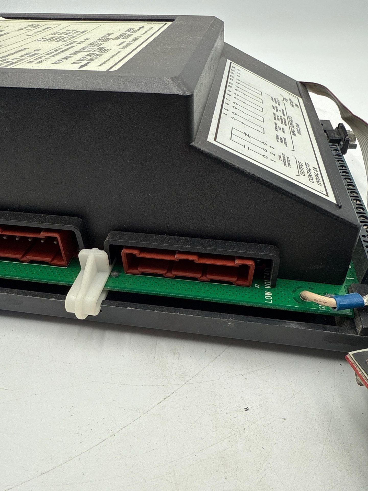 ASCO Series 300 Automatic Transfer Switch 400A 480V 60Hz E00300030400N100 Used