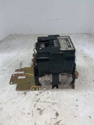 Square D 8536SE01S Used