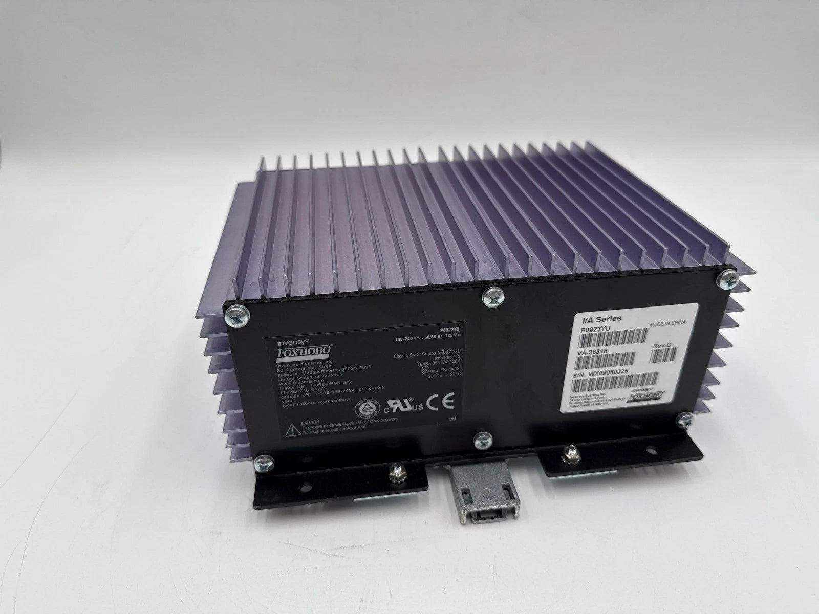 Invensys Foxboro P0922YU FPS400-24 Power Supply I/A Series Rev G 24VDC 6 Output Used