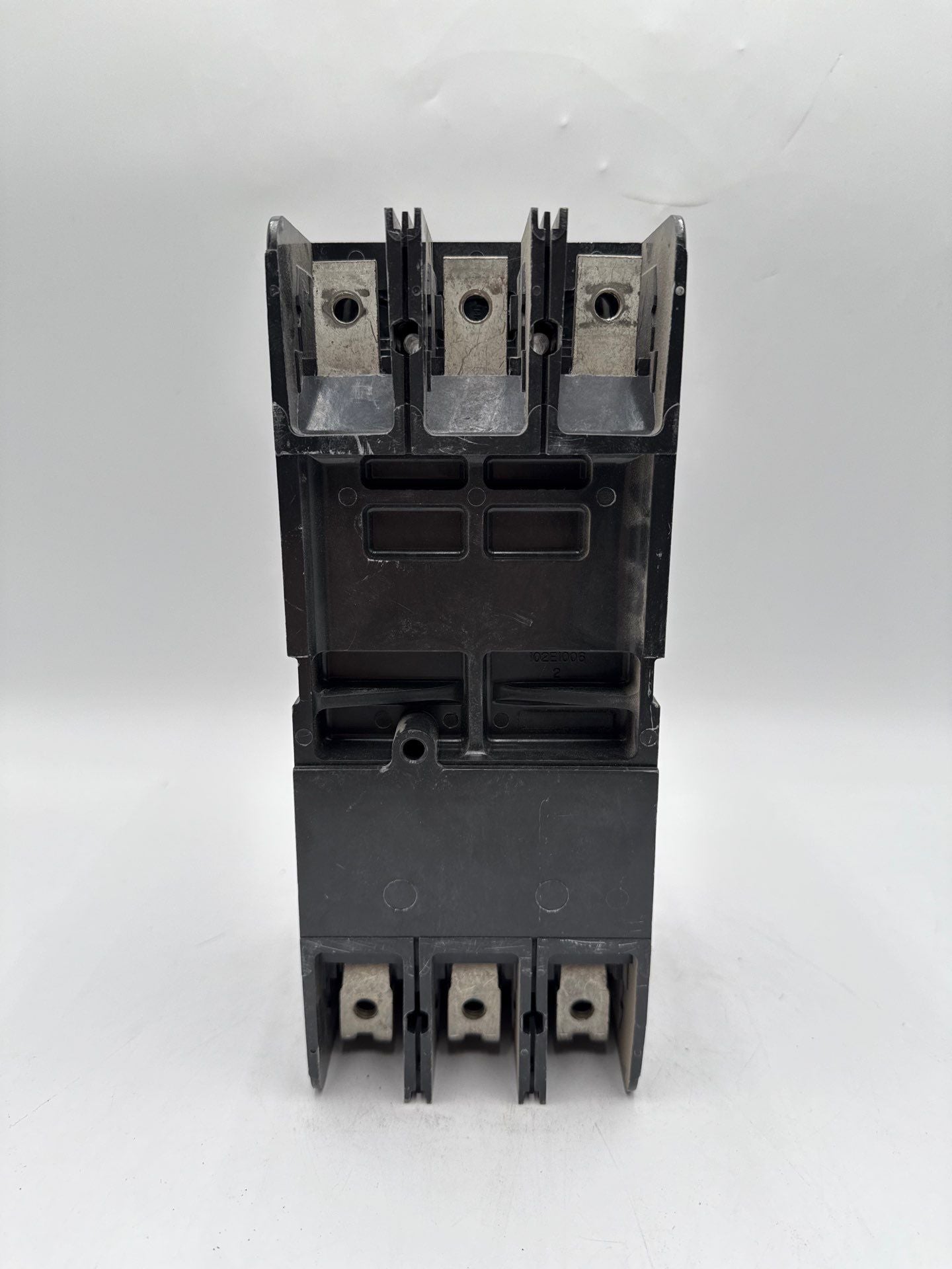 GE SFLA36AT0250 Circuit Breaker 250A 3P 600V FRAME 250 Amp 3 Pole NO PLUG Used